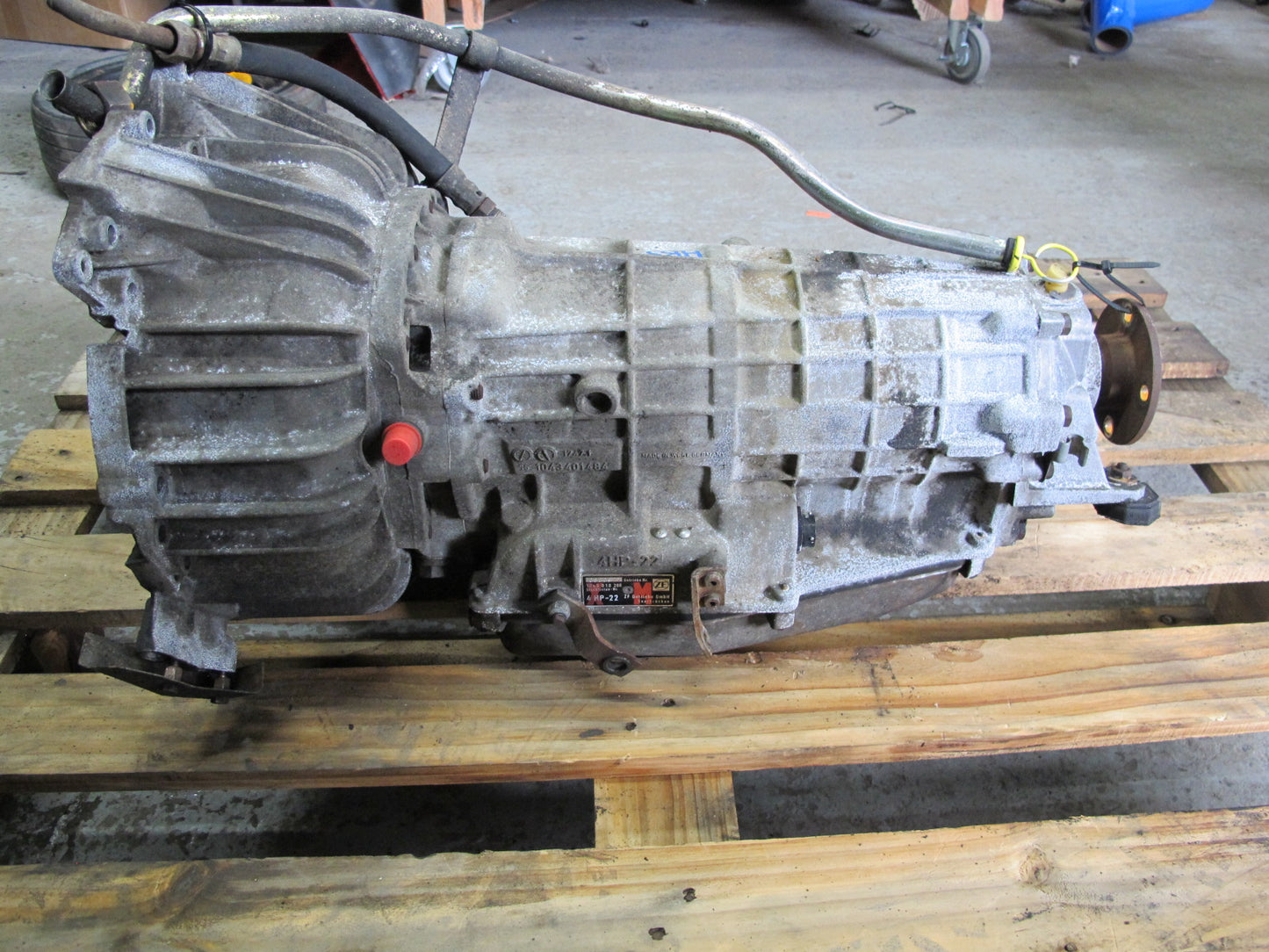 83-87 BMW E24 E28 E23 M30 ZF 4HP-22 XM AT Automatic Transmission 187k OEM