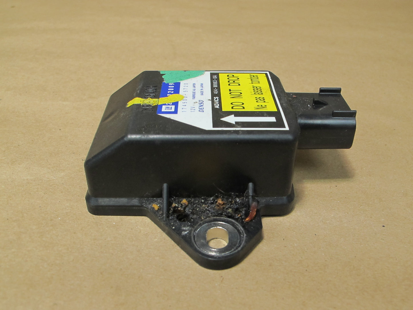 2008-2009 Hummer H2 6.2L YAW Turn Rate Acceleration Speed Sensor