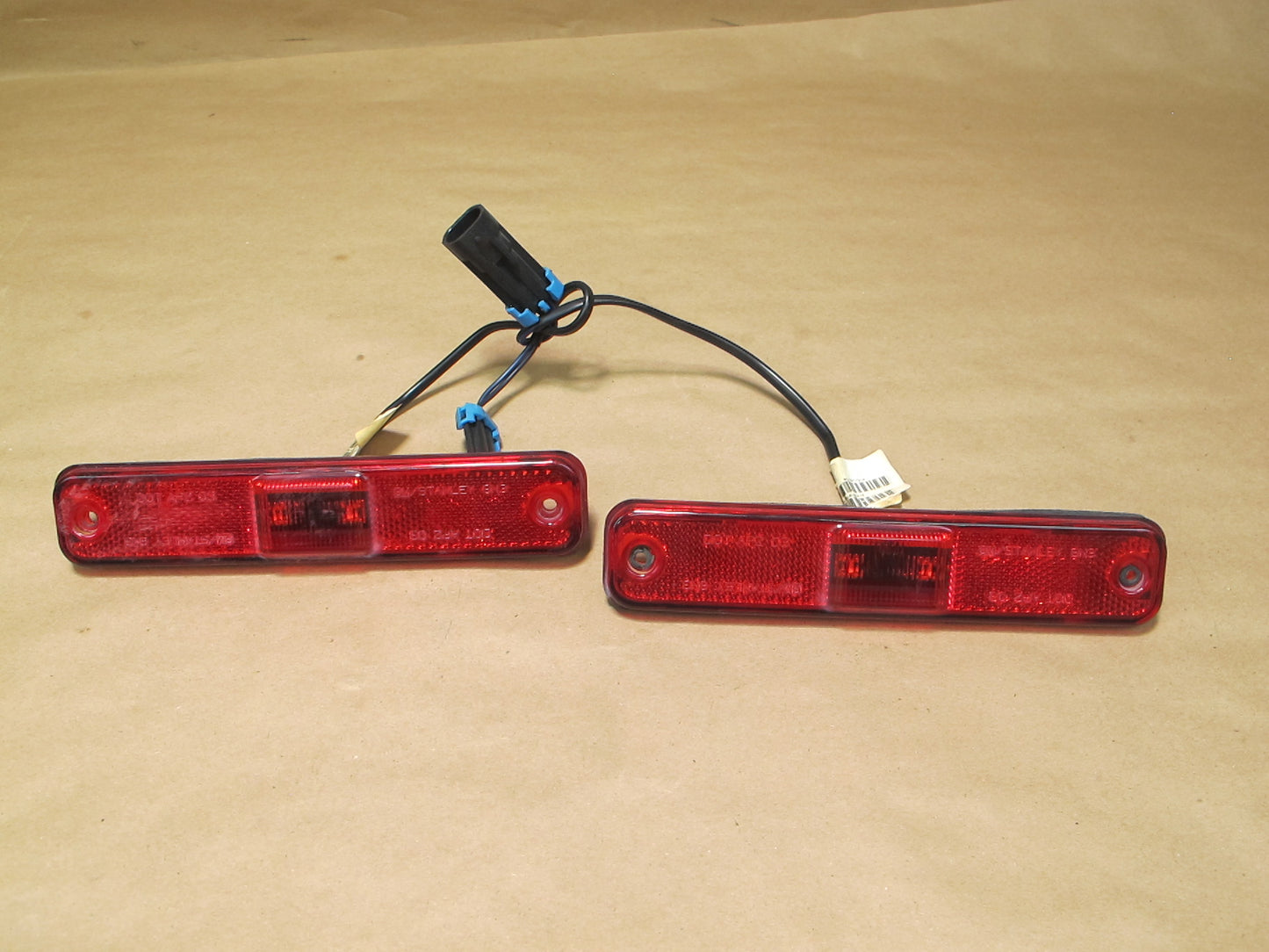 2003-2009 Hummer H2 Rear Left & Right Side Quarter Panel Marker Lamp Light Set