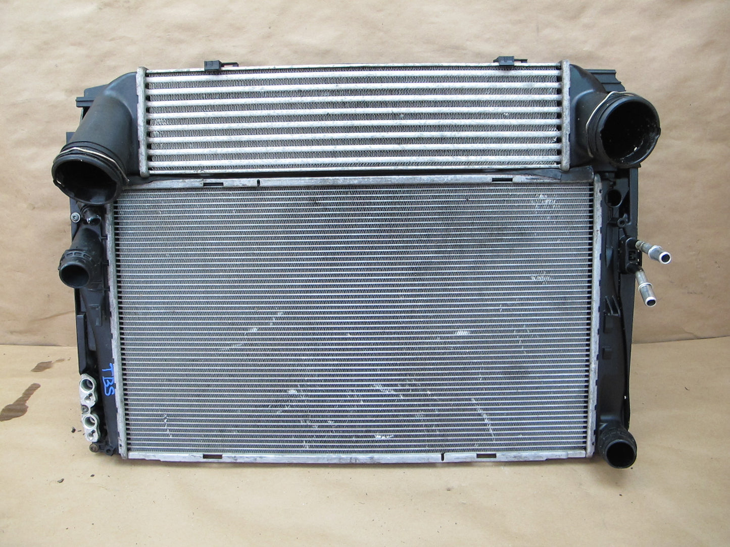 07-13 BMW E90 E92 E93 335i 335xi A/T Radiator A/C Condenser Oil Cooler Fan OEM