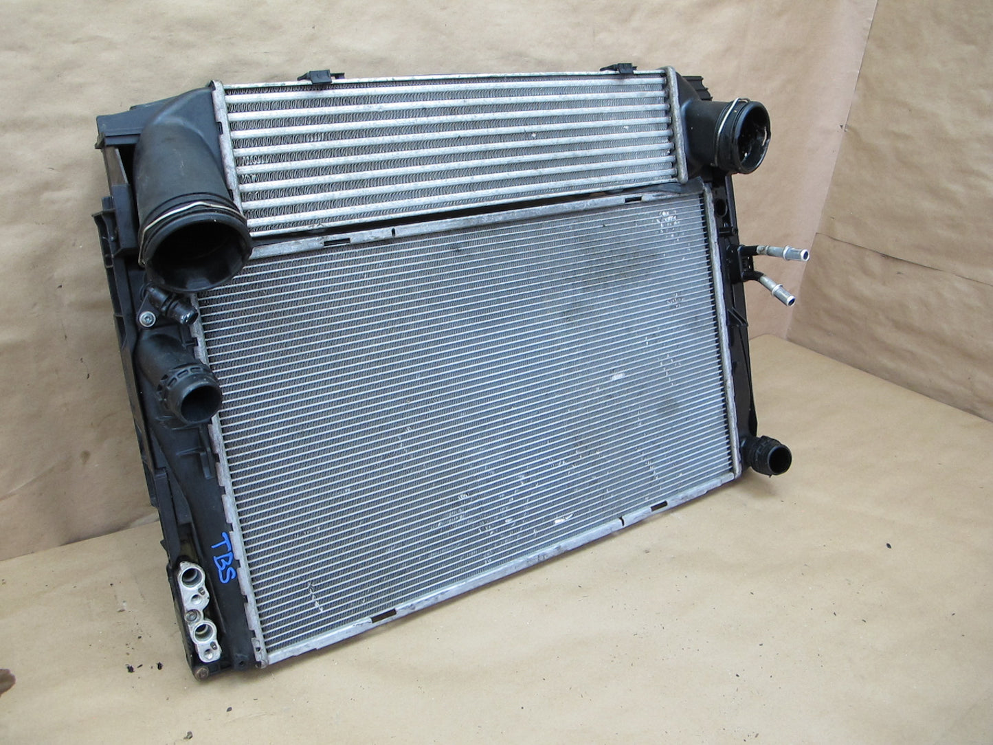 07-13 BMW E90 E92 E93 335i 335xi A/T Radiator A/C Condenser Oil Cooler Fan OEM