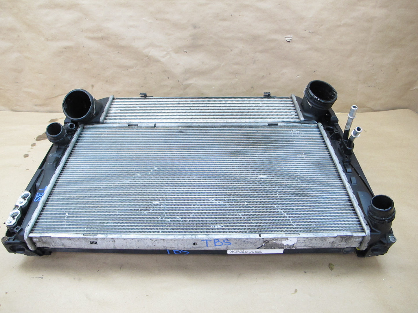 07-13 BMW E90 E92 E93 335i 335xi A/T Radiator A/C Condenser Oil Cooler Fan OEM