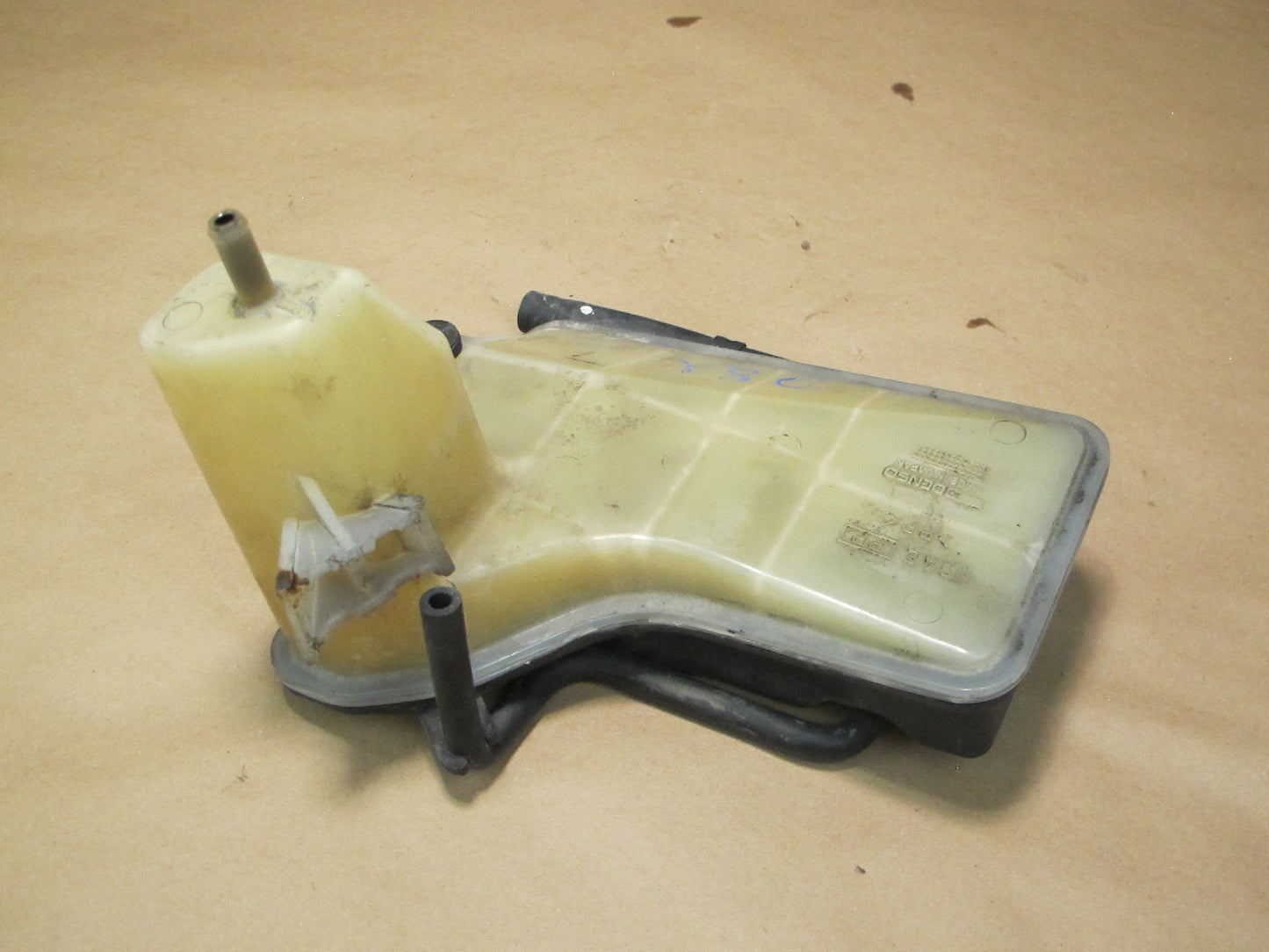 94-97 Lexus UZZ30 SC400 Engine Expansion Overflow Reservoir Tank OEM