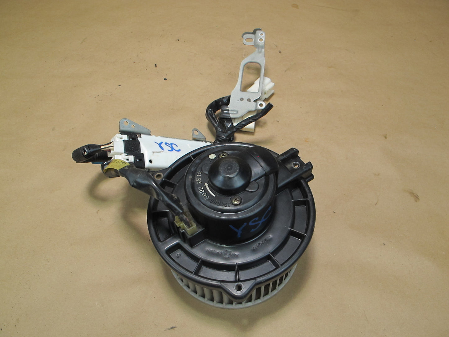 92-00 Lexus UZZ30 SC400 SC300 A/C Heater Blower Motor Fan w Resistor OEM