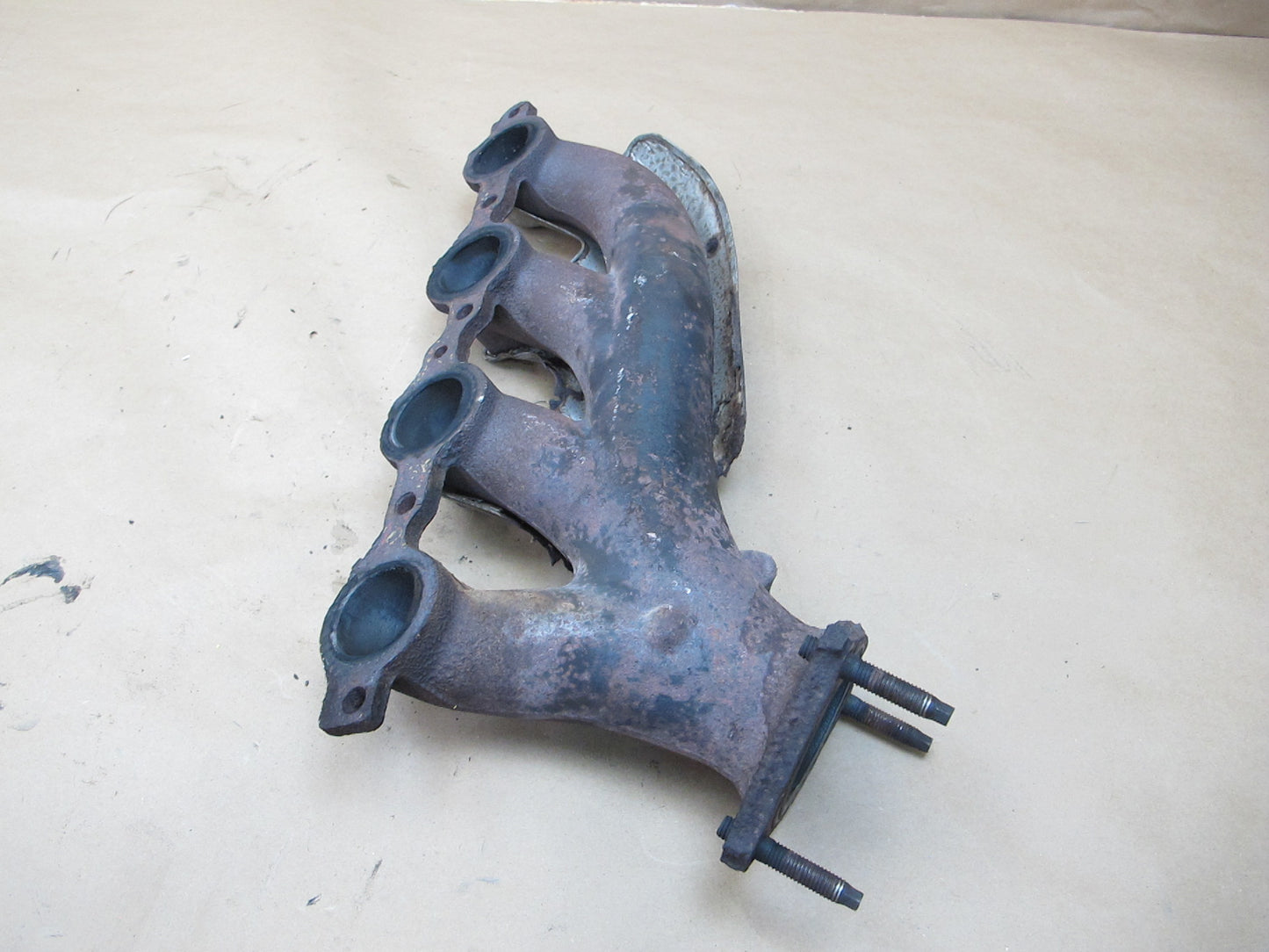 2008-2009 Hummer H2 6.2L V8 Engine Motor Right & Left Side Exhaust Manifold Set