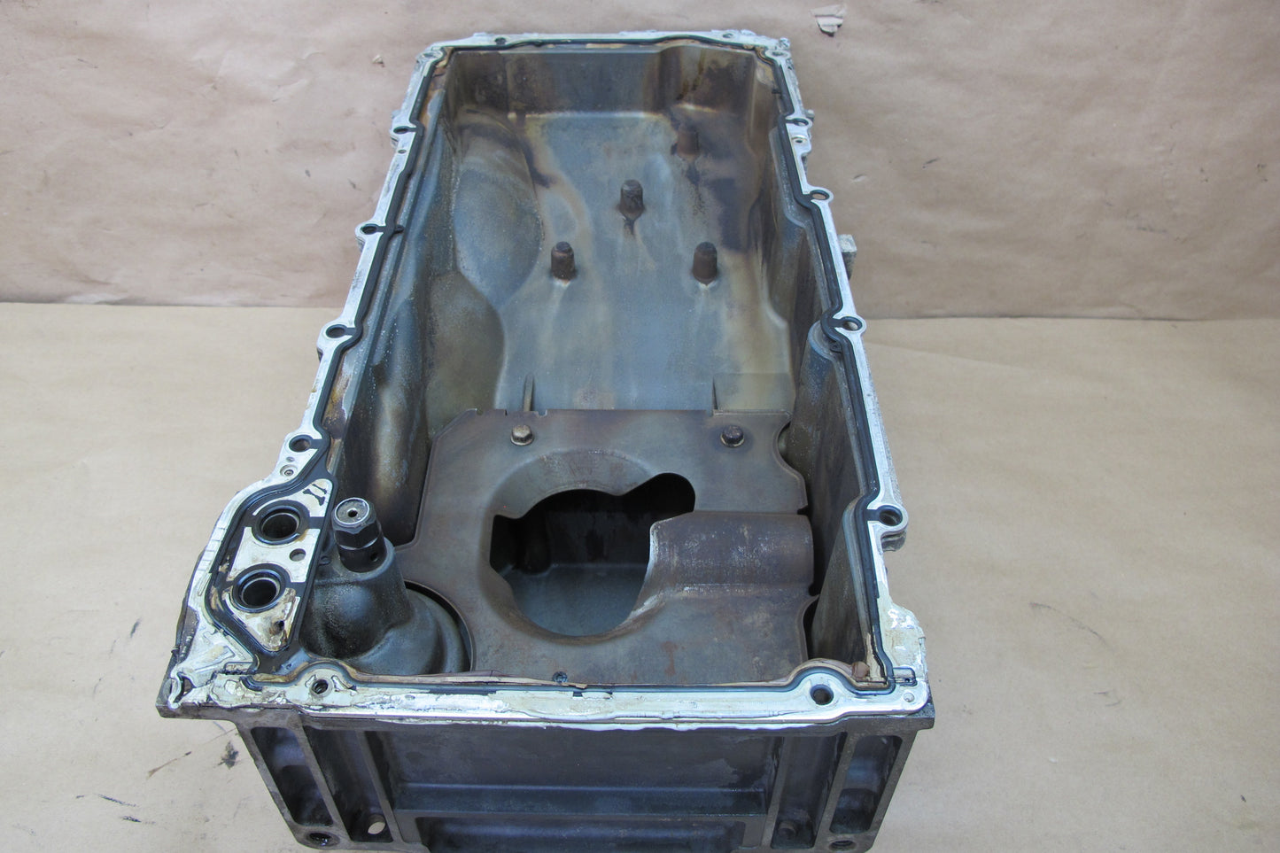 2008-2009 Hummer H2 6.2L V8 Engine Motor Lower Oil Pan