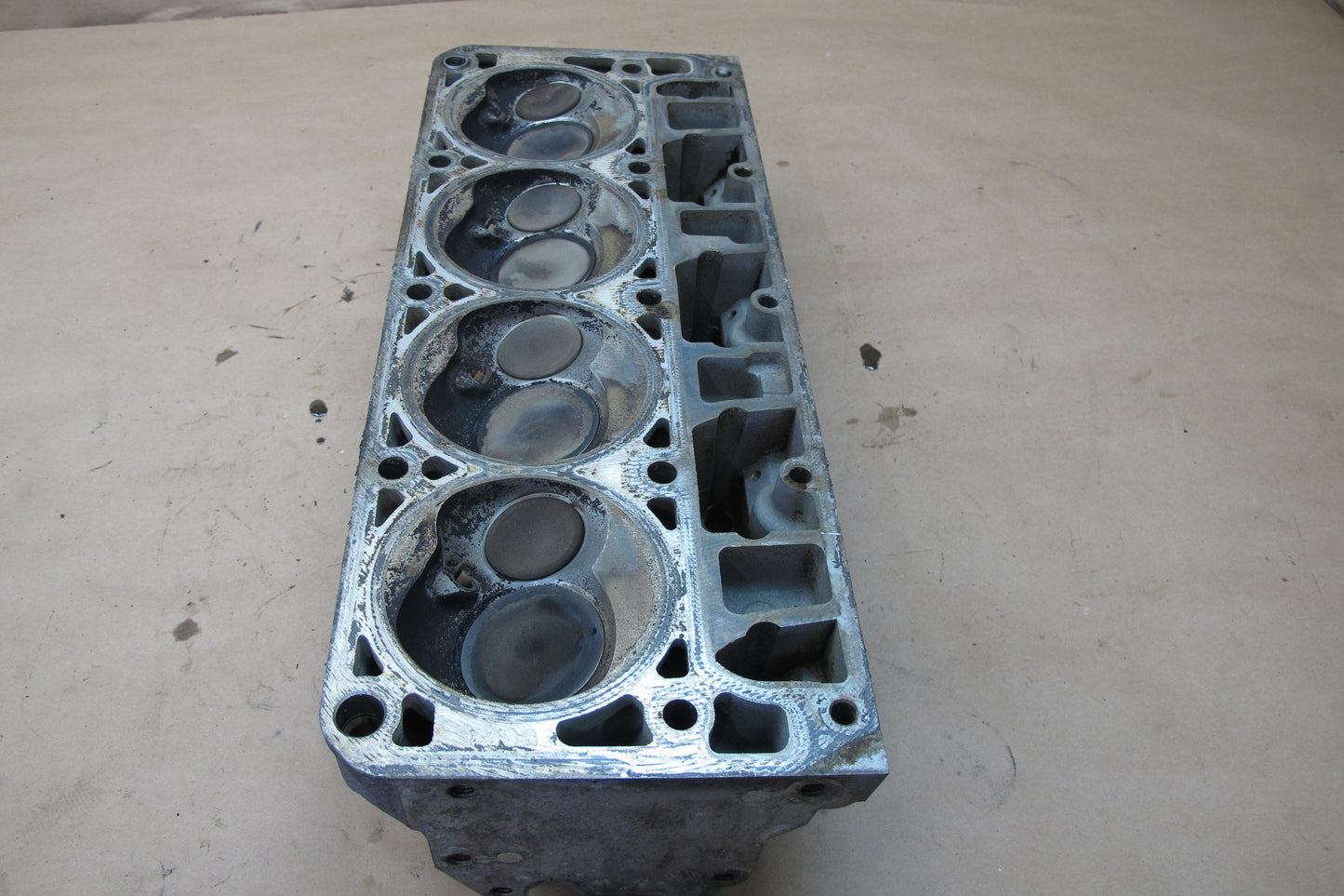 2008-2009 Hummer H2 6.2L V8 Engine Motor Left Side Cylinder Head