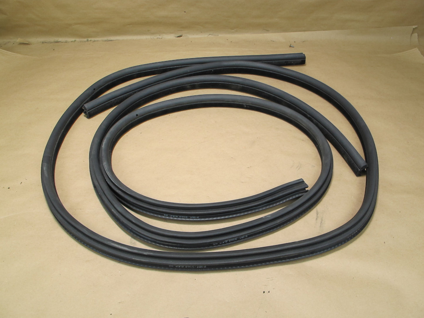 08-13 BMW E93 Convertible Windshield & Door Weatherstrip Rubber Seal Set OEM