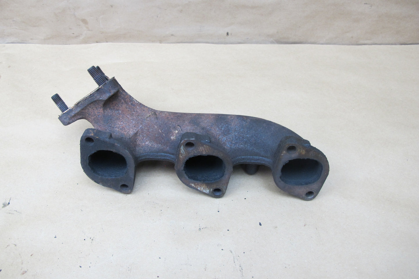 81-87 BMW E24 E23 E28 M30 Set of 2 Engine Exhaust Manifold 1274808 OEM