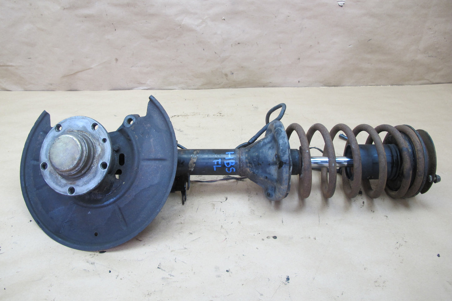 83-89 BMW E24 E28 Front Left Shock Strut Spindle Knuckle Wheel Hub OEM