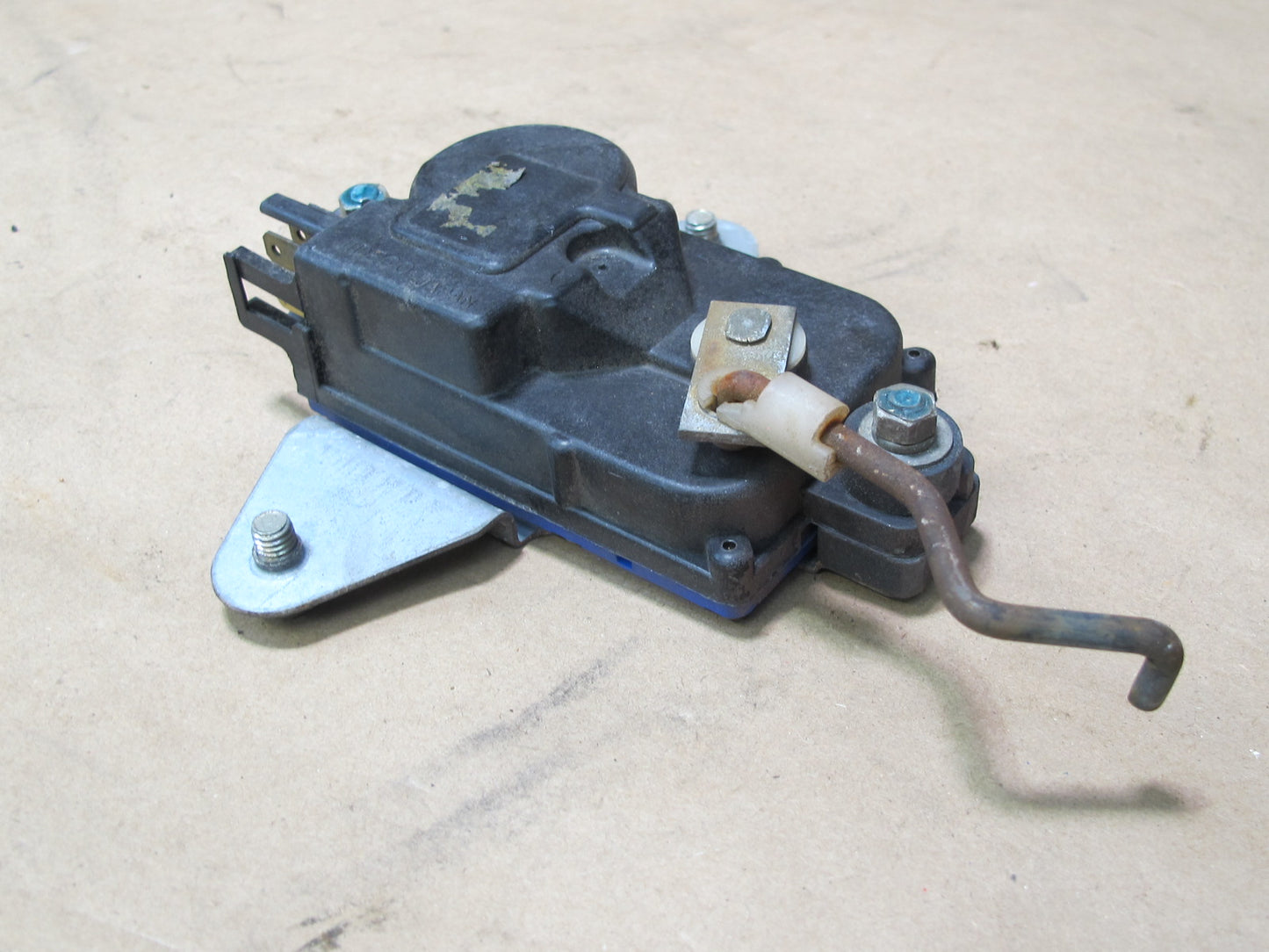 79-83 Datsun Nissan 280ZX S130 2+0 Right Passenger Door Lock Actuator OEM