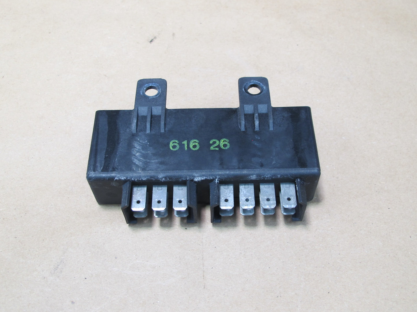 84-89 BMW E24 E28 E30 E23 Control Relay Bulb Testing Module 1375909 OEM