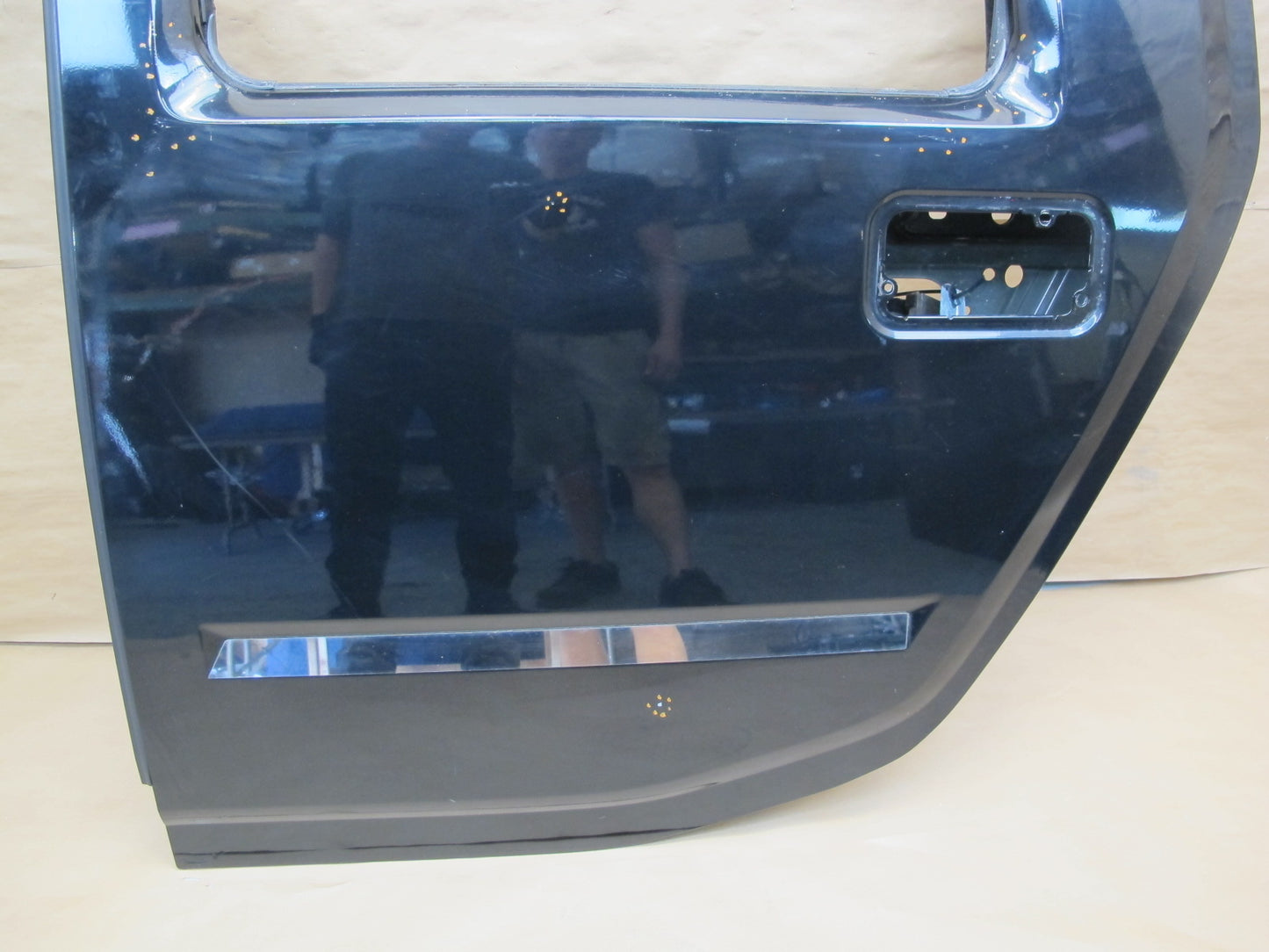 2003-2009 Hummer H2 Rear Left Door Shell Panel Black