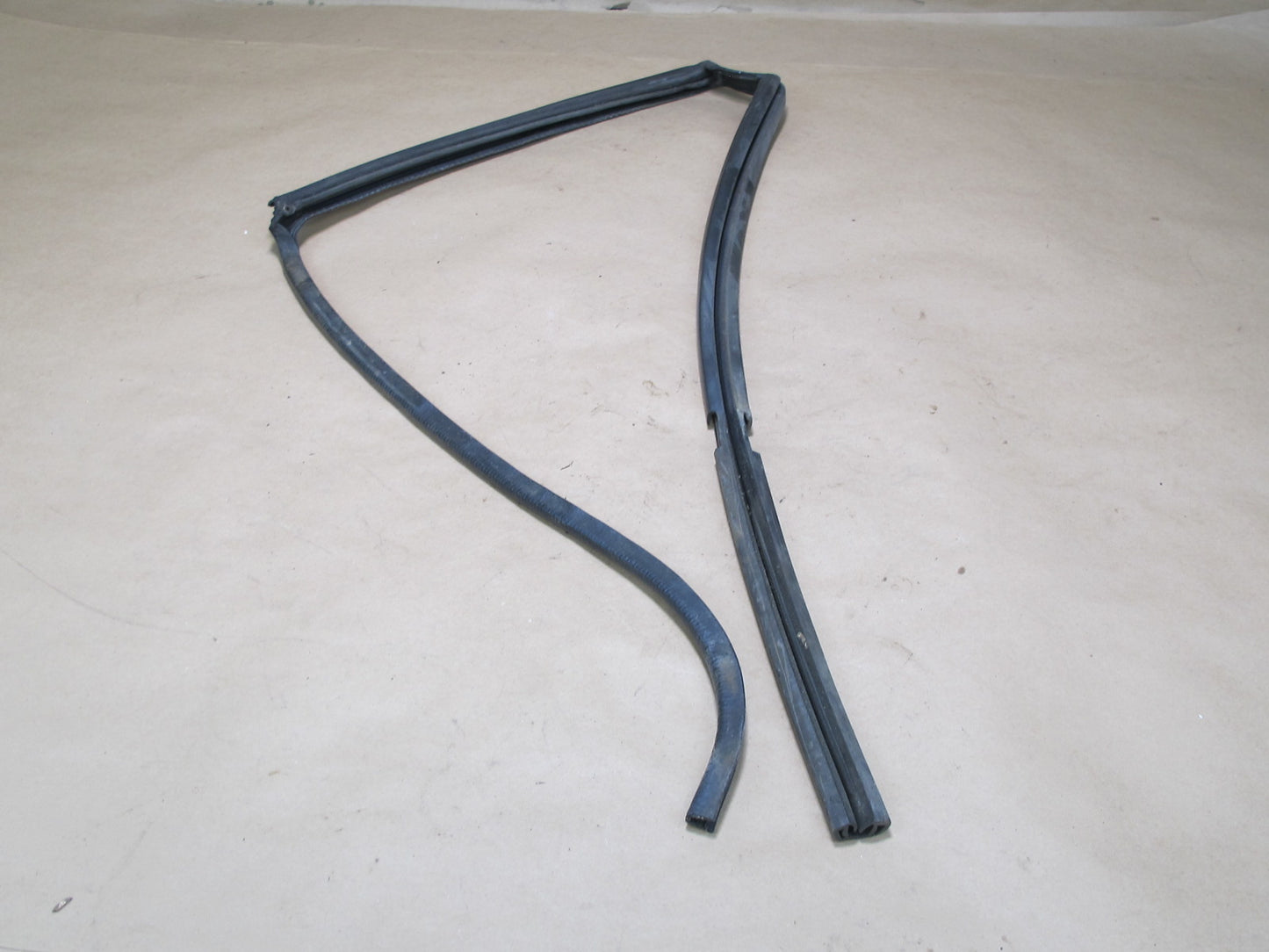 1988 VW MK1 Cabriolet Left & Right Door Header Upper Weatherstrip Seal Set OEM