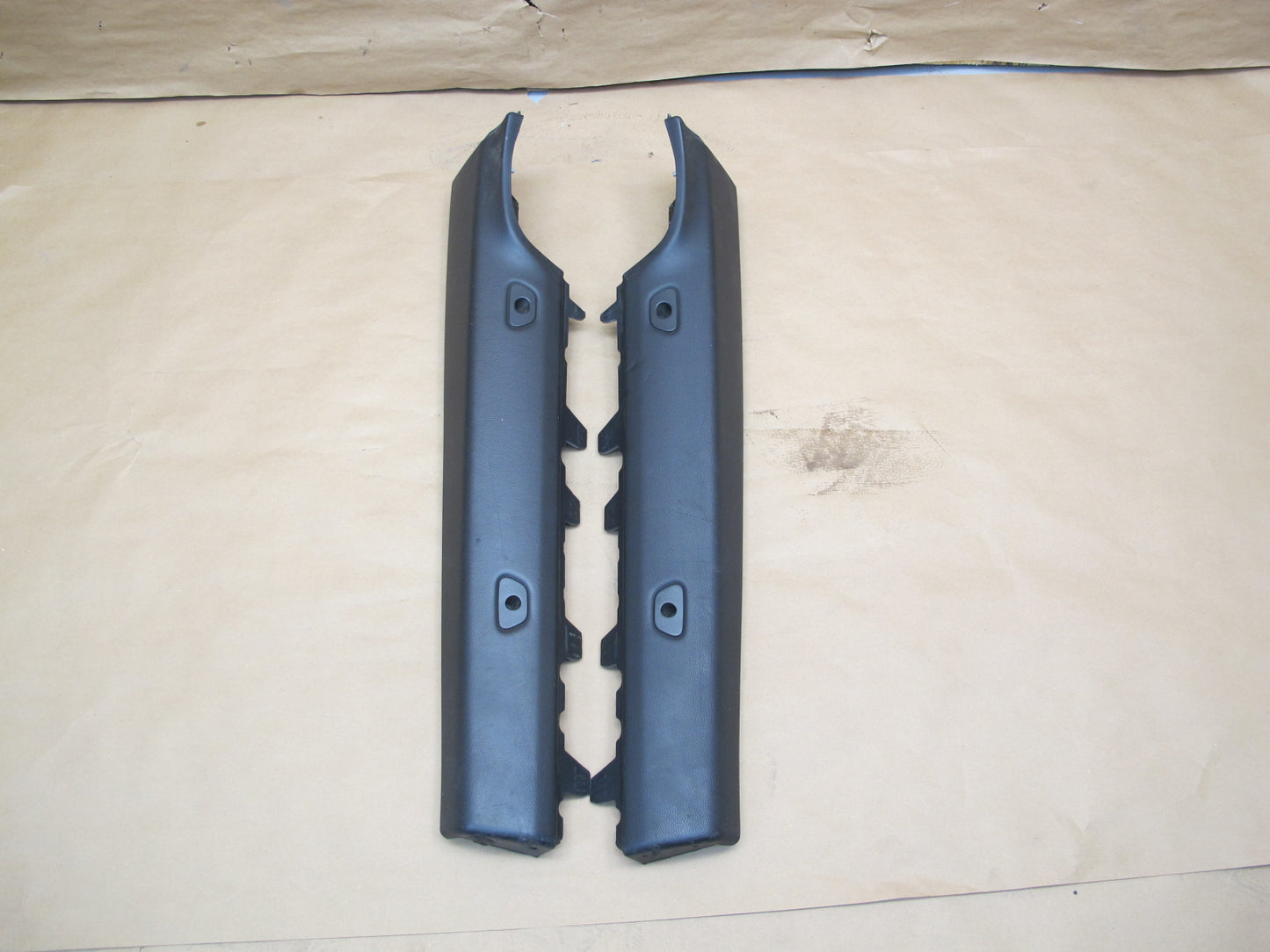 08-13 BMW E93 Convertible Set of 2 Rear Lateral Trim Cover Panel OEM