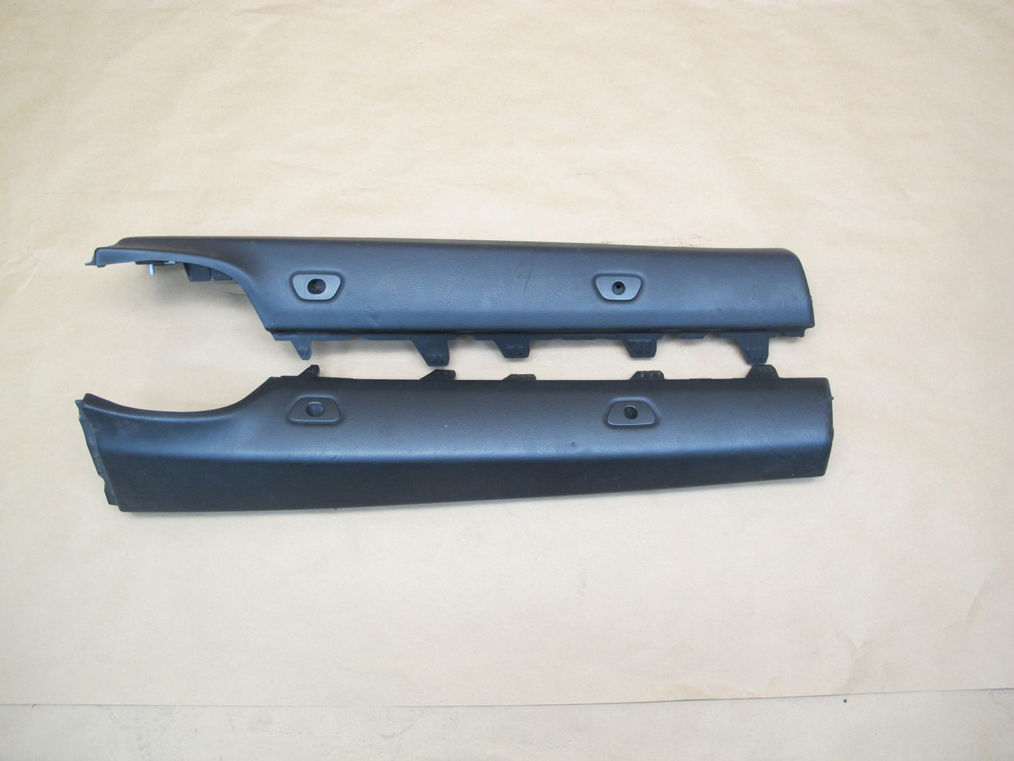 08-13 BMW E93 Convertible Set of 2 Rear Lateral Trim Cover Panel OEM