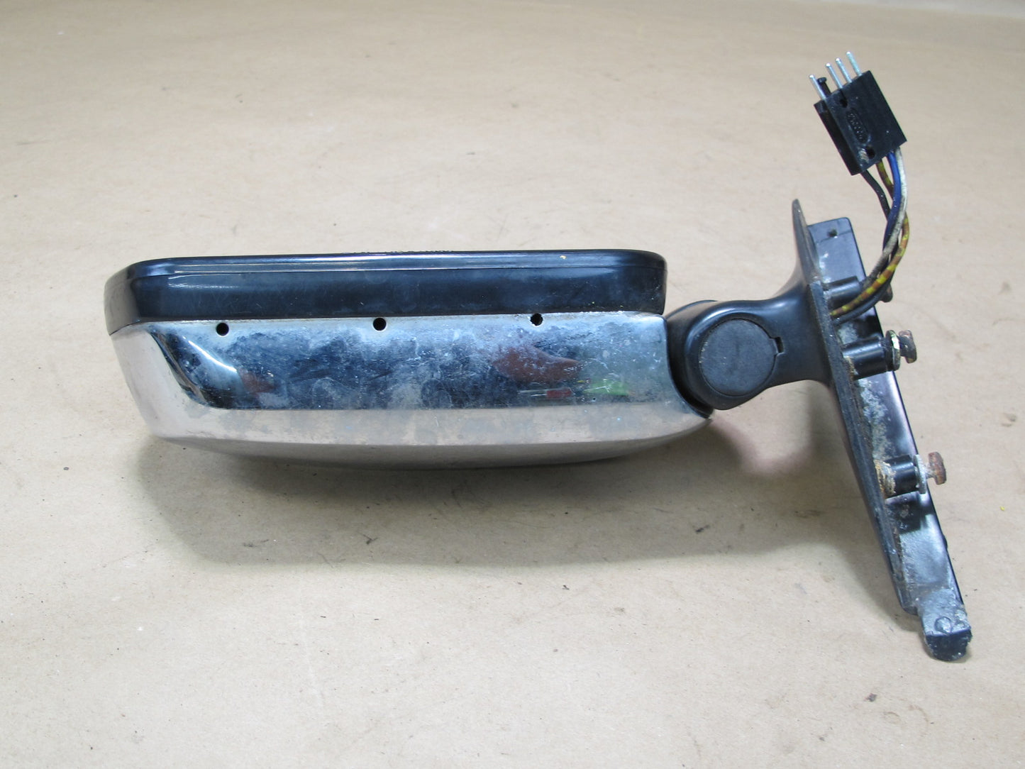 80-89 BMW E24 6-SERIES Left Door Side View Heated Power Mirror Chrome OEM