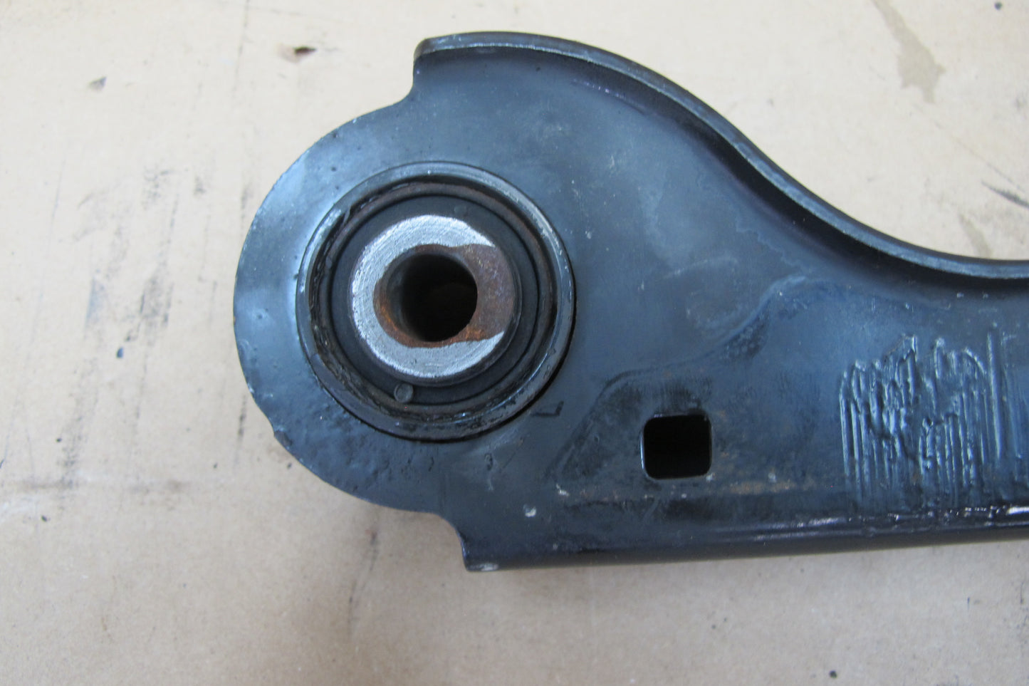 2013-2020 Infiniti JX35 QX60 Rear Left Driver Side Lower Lateral Control Arm