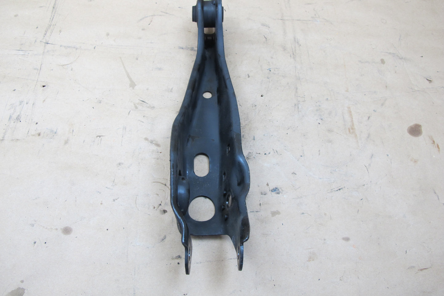 2013-2020 Infiniti JX35 QX60 Rear Right Pass Side Lower Lateral Control Arm