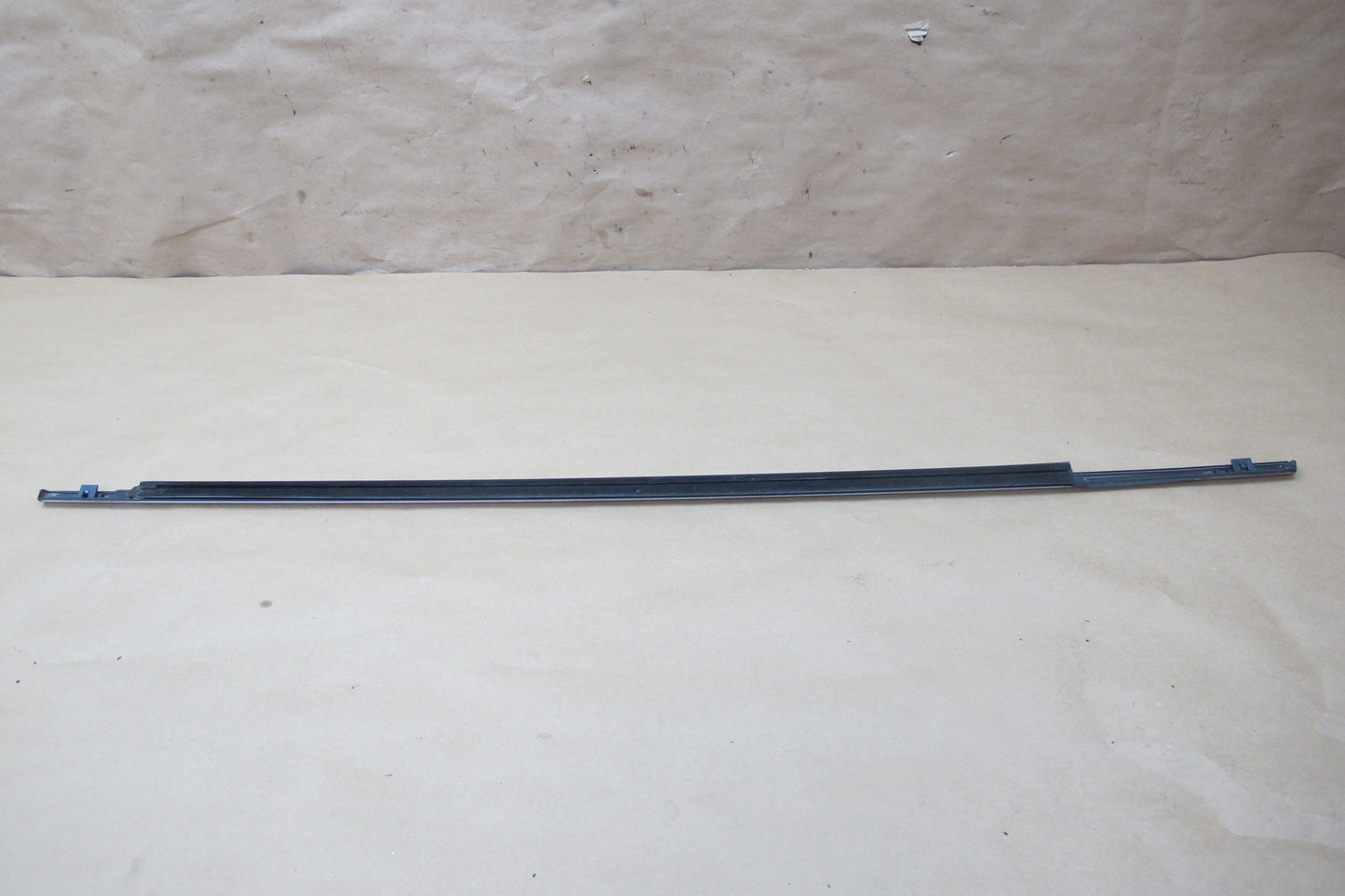 2013-2020 Infiniti JX35 QX60 Rear Left Upper & Lower Door Window Molding Set