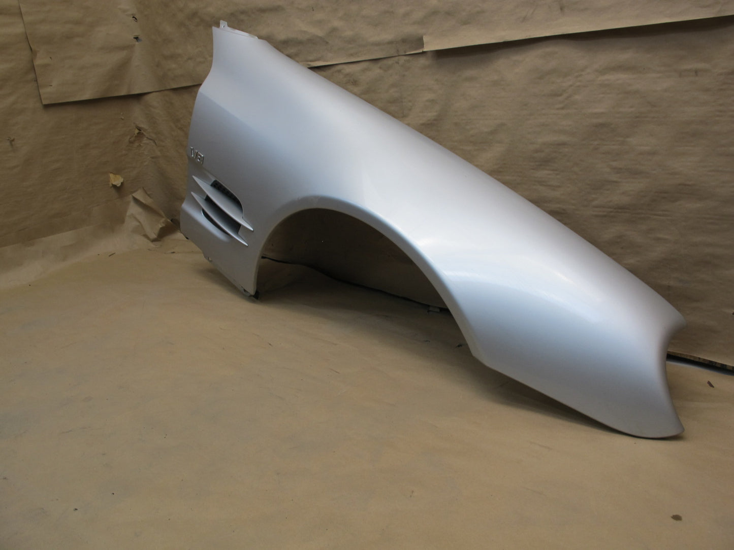 03-08 Mercedes R230 Sl-class Front Right Fender Shell Panel Cover Silver OEM