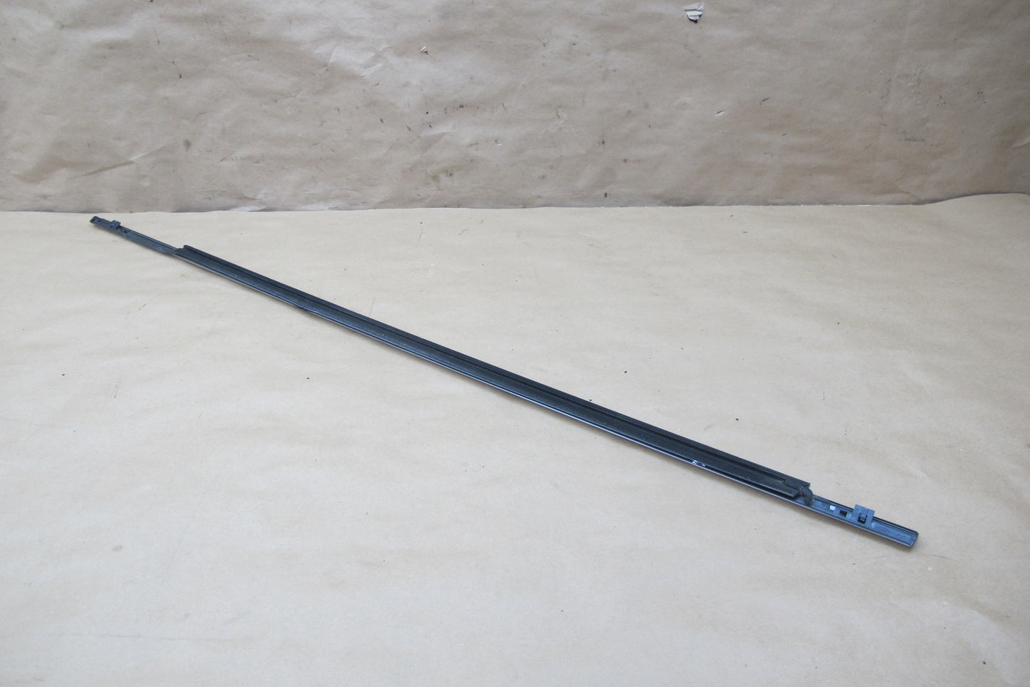 2013-2020 Infiniti JX35 QX60 Rear Right Upper & Lower Door Window Molding Set