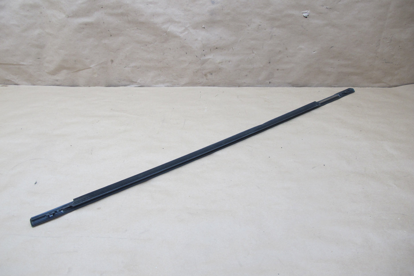 2013-2020 Infiniti JX35 QX60 Rear Right Upper & Lower Door Window Molding Set