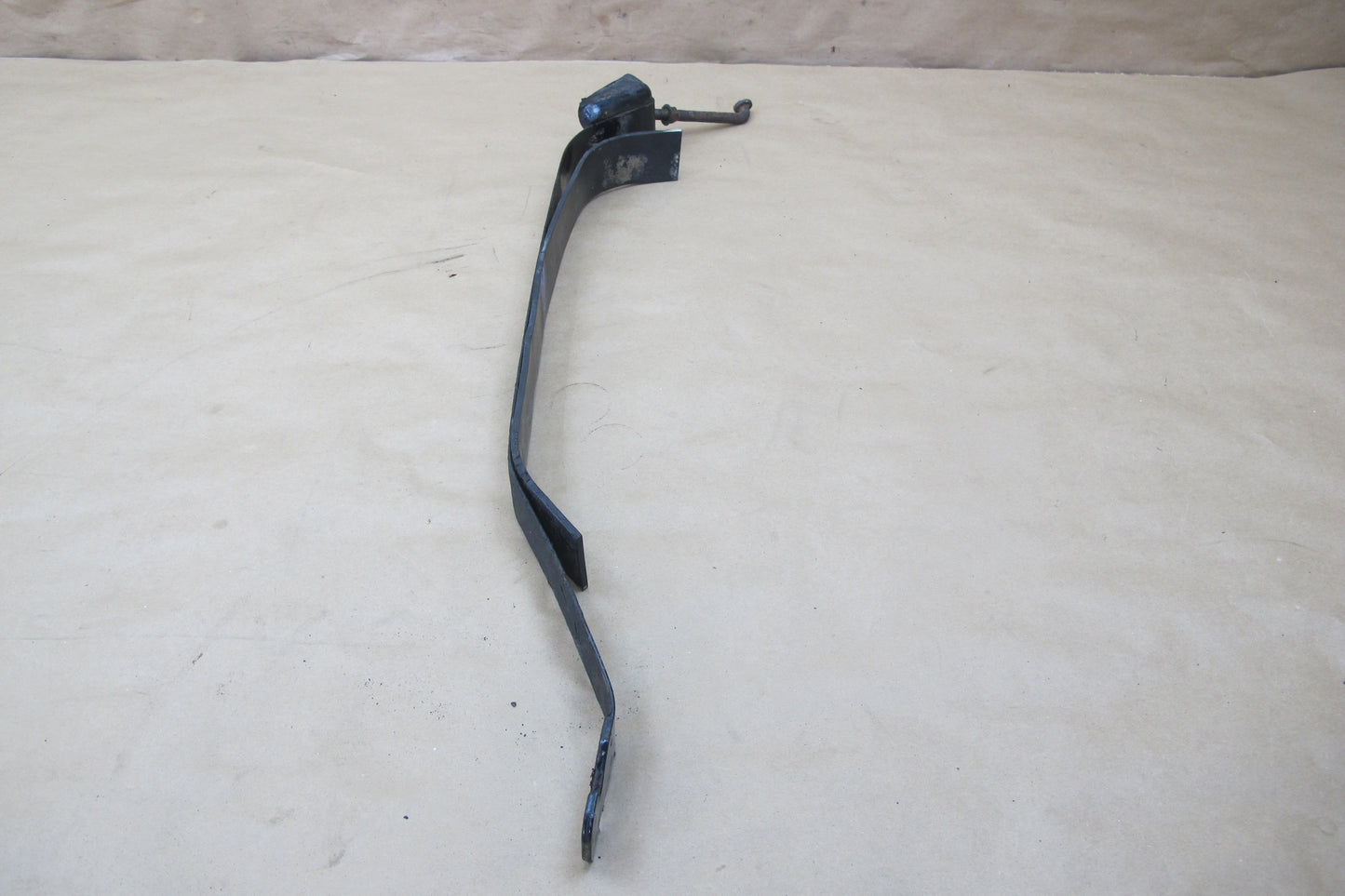 84-89 Nissan 300ZX Z31 2+0 Set of 2 Fuel Gas Tank Strap OEM