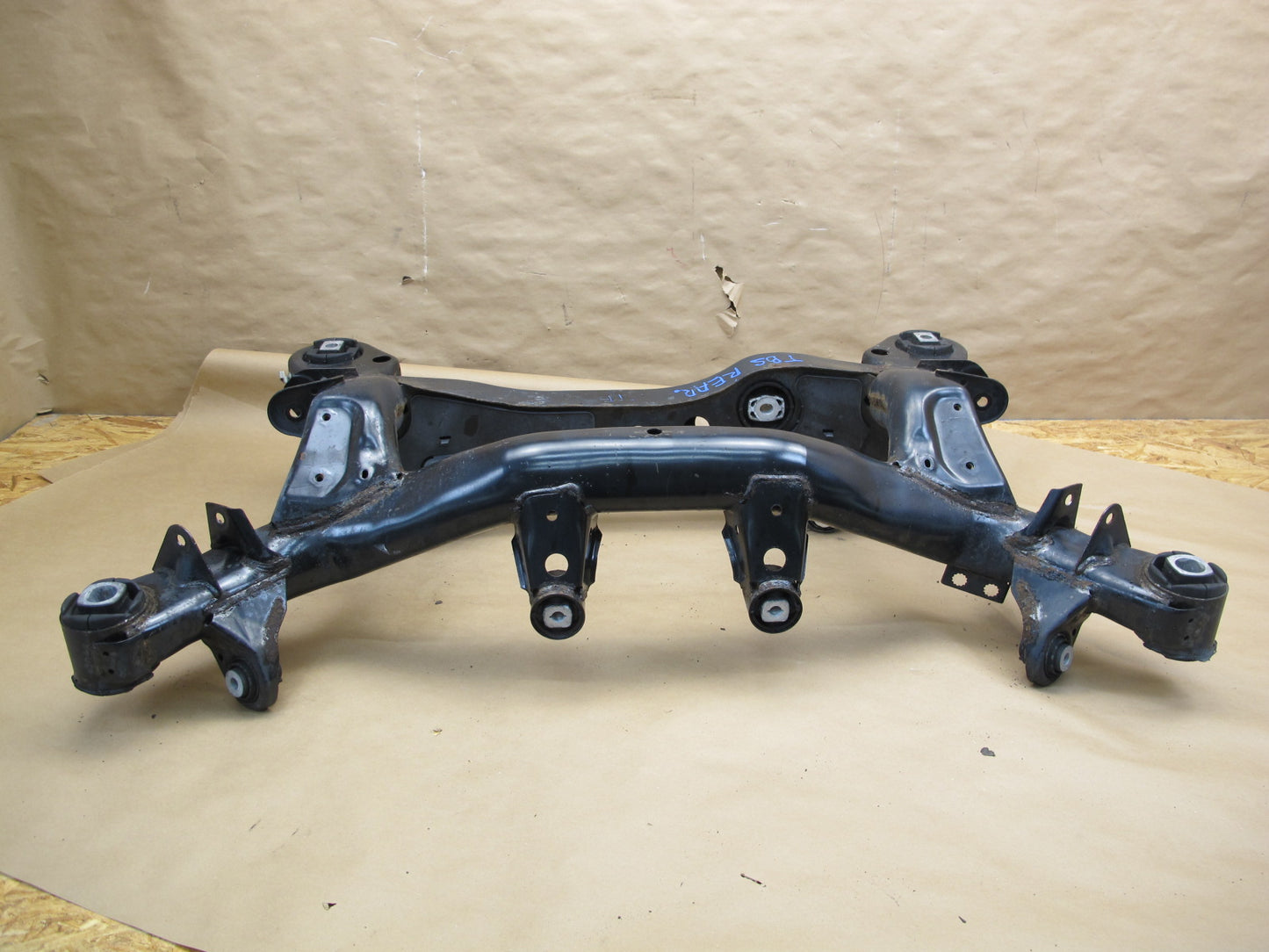 07-13 BMW E90 E92 E93 RWD Rear Suspension Crossmember Subframe Carrier OEM