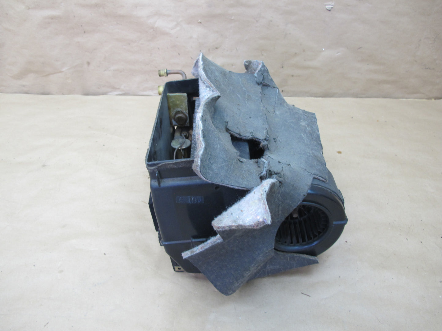 83-89 BMW E24 6-SERIES AC Air Condition Evaporator Blower Motor Fan Box OEM