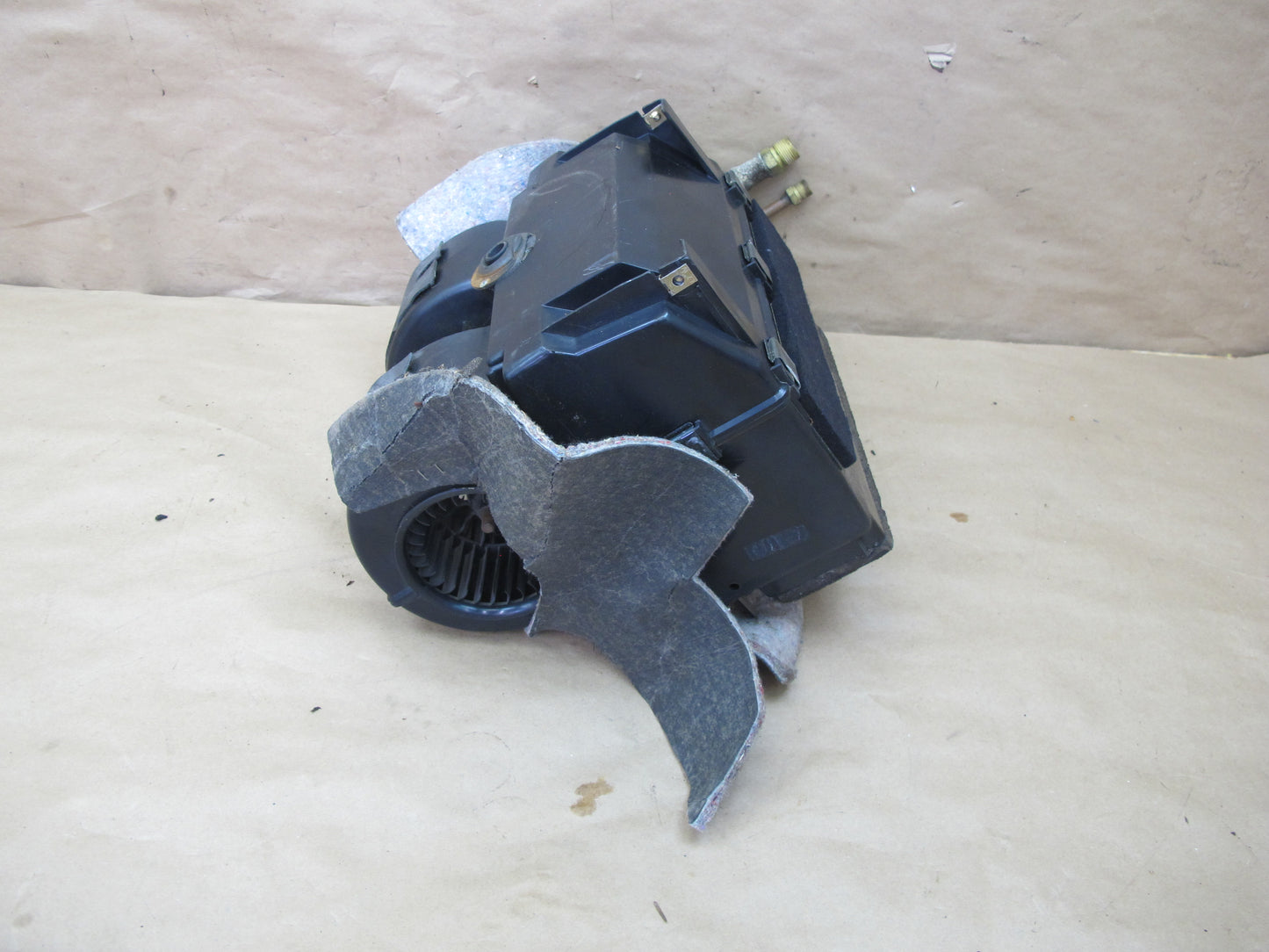 83-89 BMW E24 6-SERIES AC Air Condition Evaporator Blower Motor Fan Box OEM