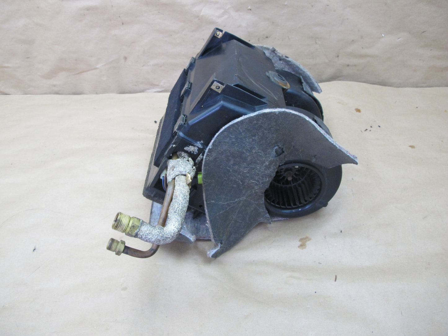 83-89 BMW E24 6-SERIES AC Air Condition Evaporator Blower Motor Fan Box OEM