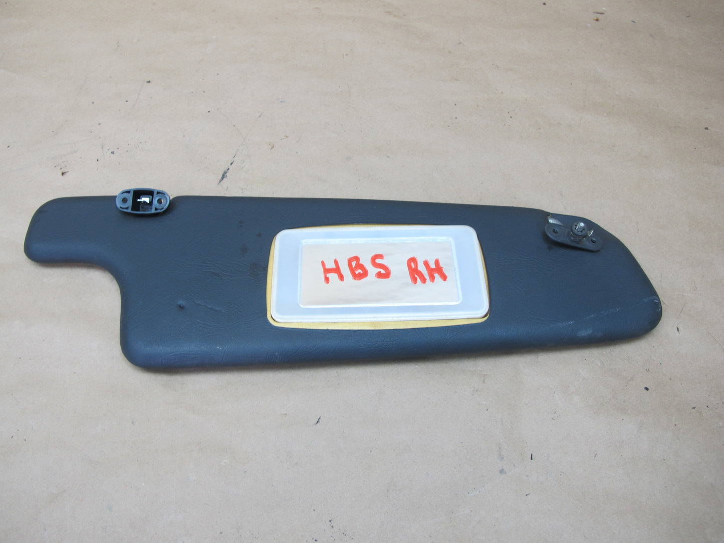 83-89 BMW E24 6-SERIES Set of 2 Front Left & Right Sun Visor w Mirror OEM