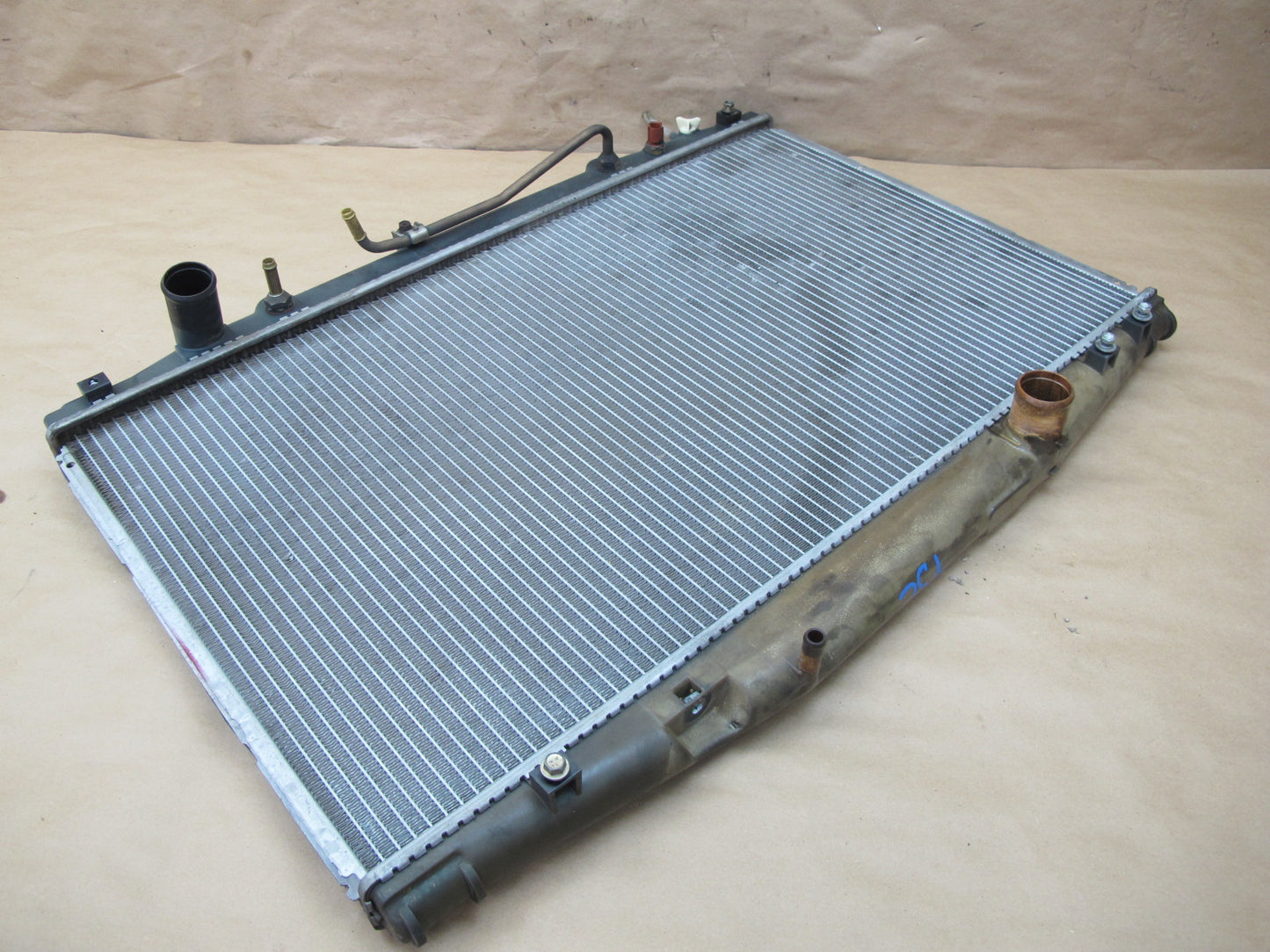 96-97 Lexus UZZ30 SC400 Engine Cooling Radiator OEM