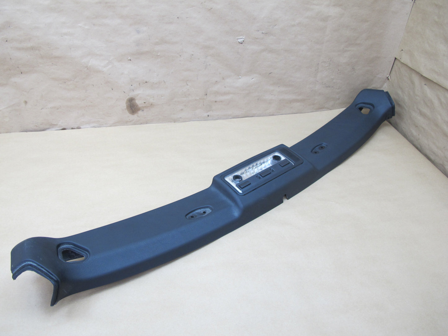 01-06 BMW E46 Convertible Front Upper Headliner Trim Panel w Dome Light OEM