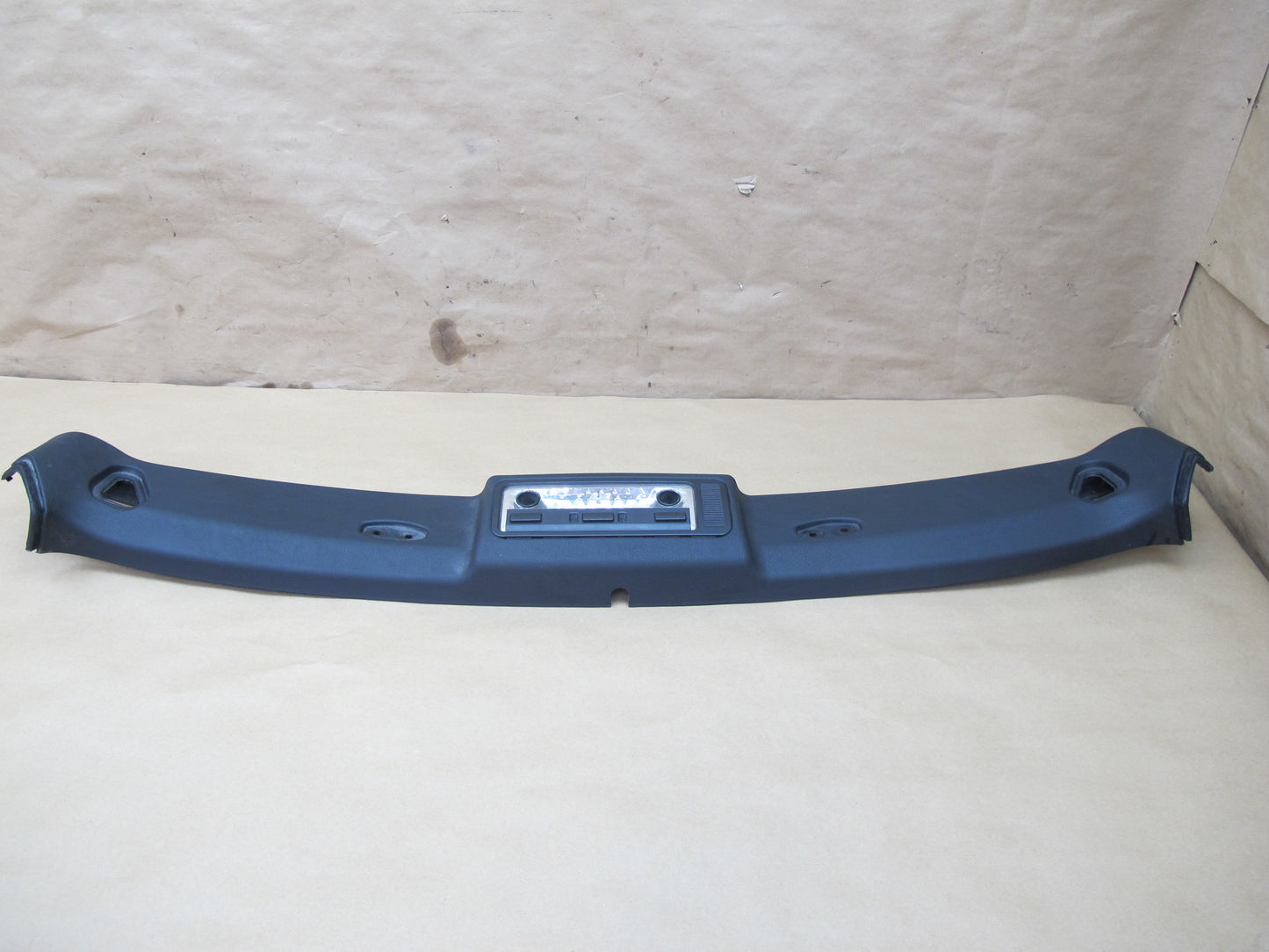 01-06 BMW E46 Convertible Front Upper Headliner Trim Panel w Dome Light OEM