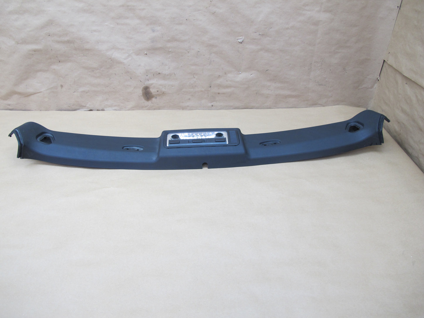 01-06 BMW E46 Convertible Front Upper Headliner Trim Panel w Dome Light OEM