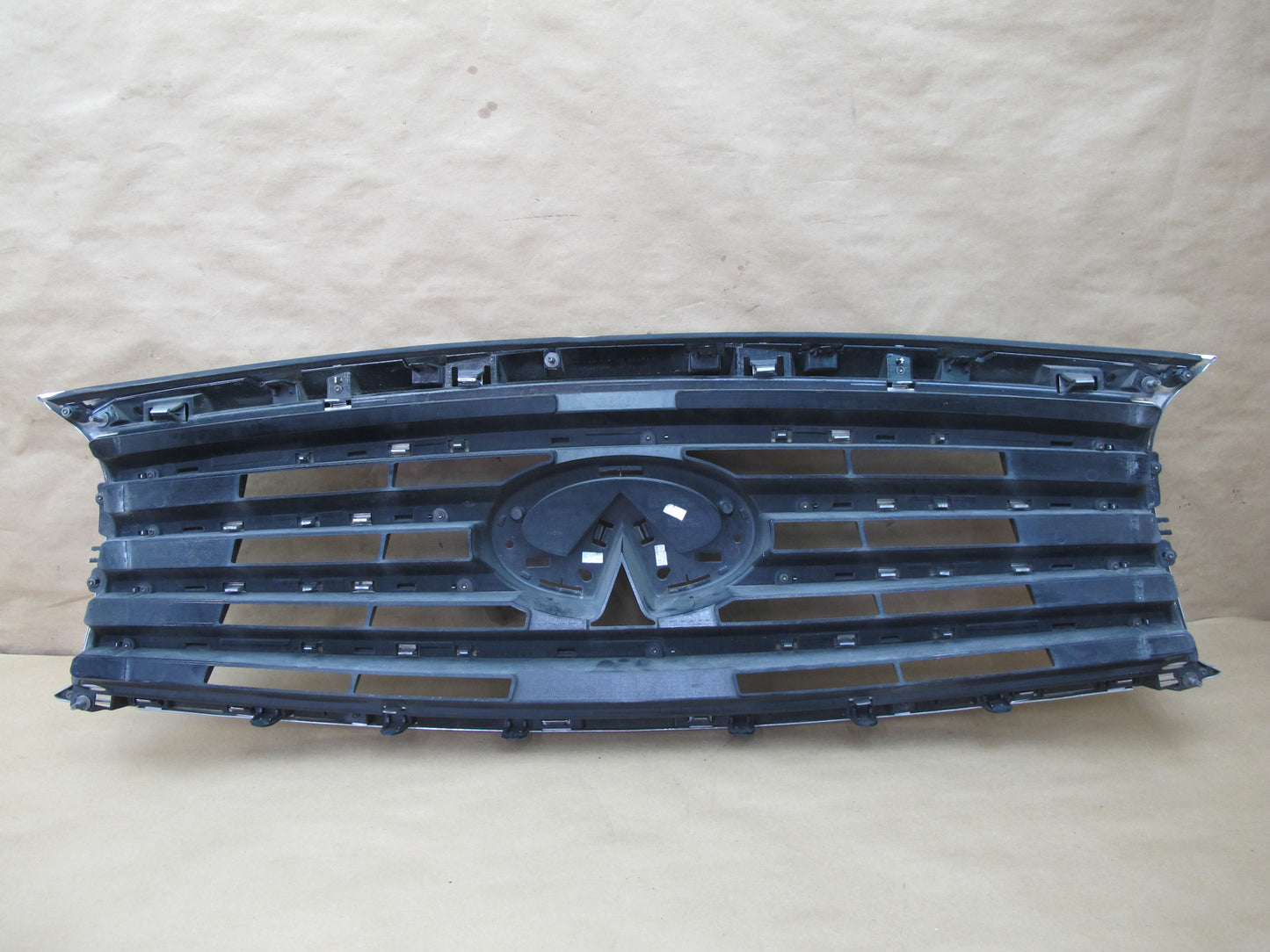 2014-2015 Infiniti QX60 2.5L Hybrid Front Bumper Chrome Grille 62310-3JV0B