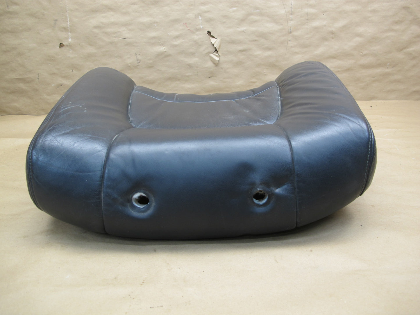 98-00 Lexus LS400 UCF20 Front Right Seat Upper Backrest Leather Cushion OEM