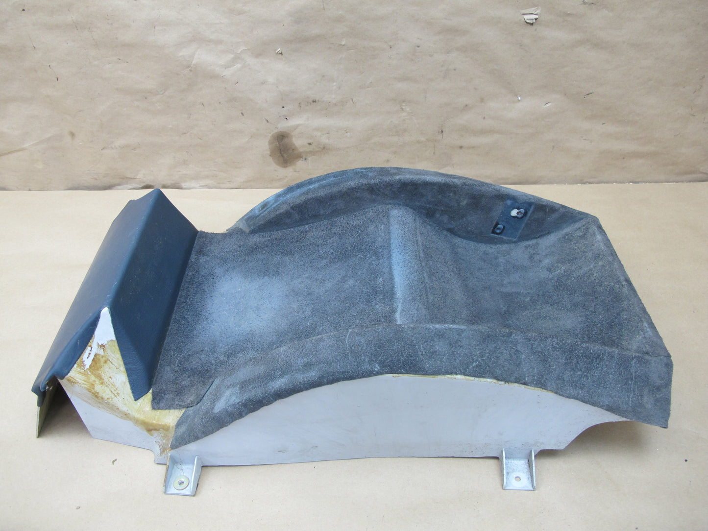 83-89 BMW E24 6-SERIES Rear Seat Upper Cushion Armrest Insert Base OEM