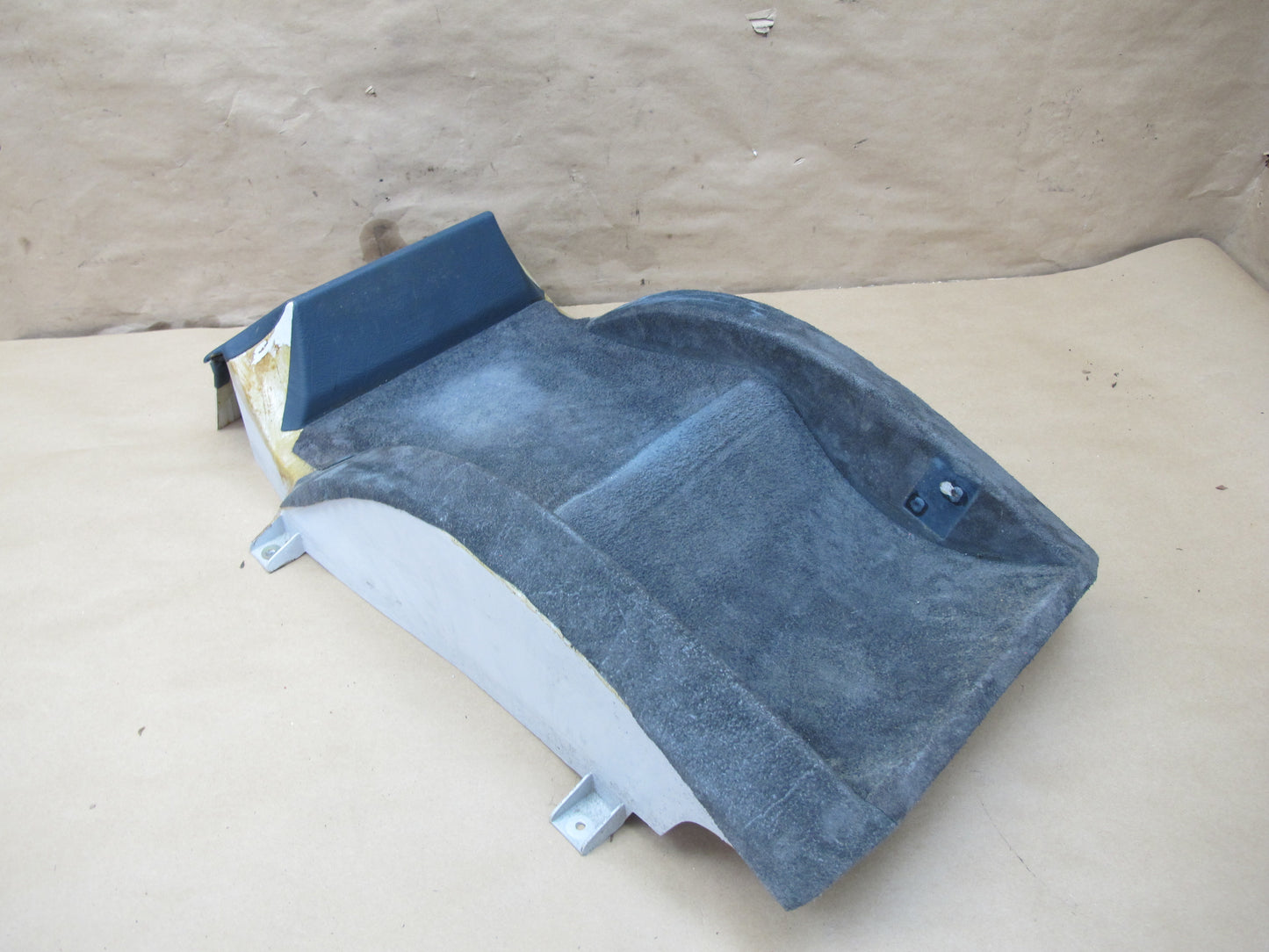 83-89 BMW E24 6-SERIES Rear Seat Upper Cushion Armrest Insert Base OEM