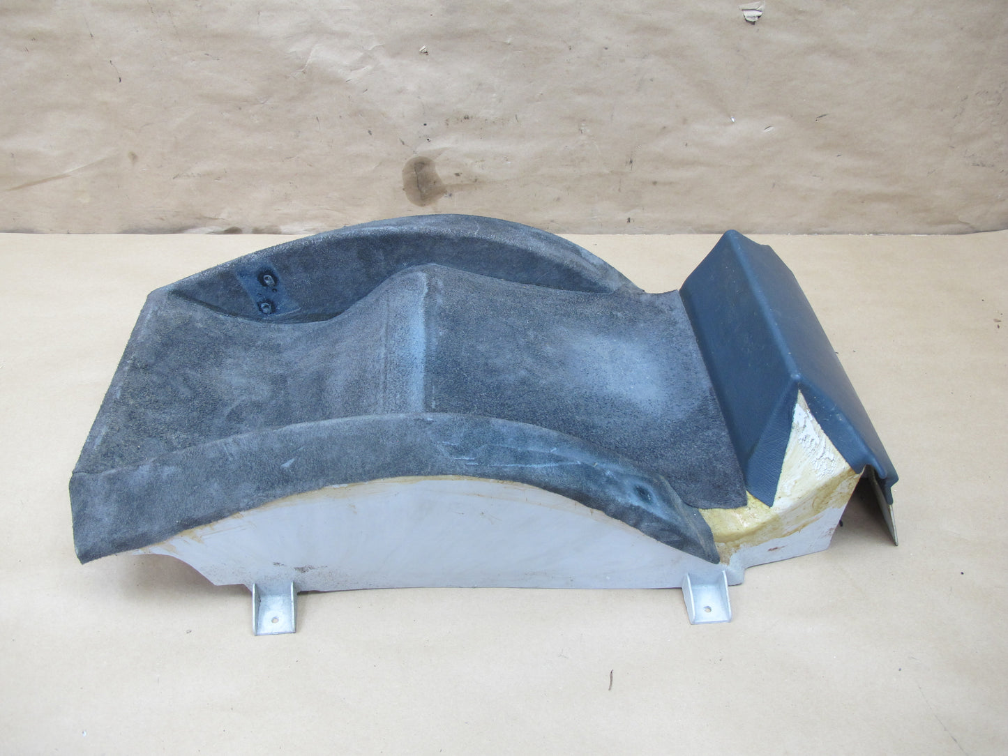 83-89 BMW E24 6-SERIES Rear Seat Upper Cushion Armrest Insert Base OEM