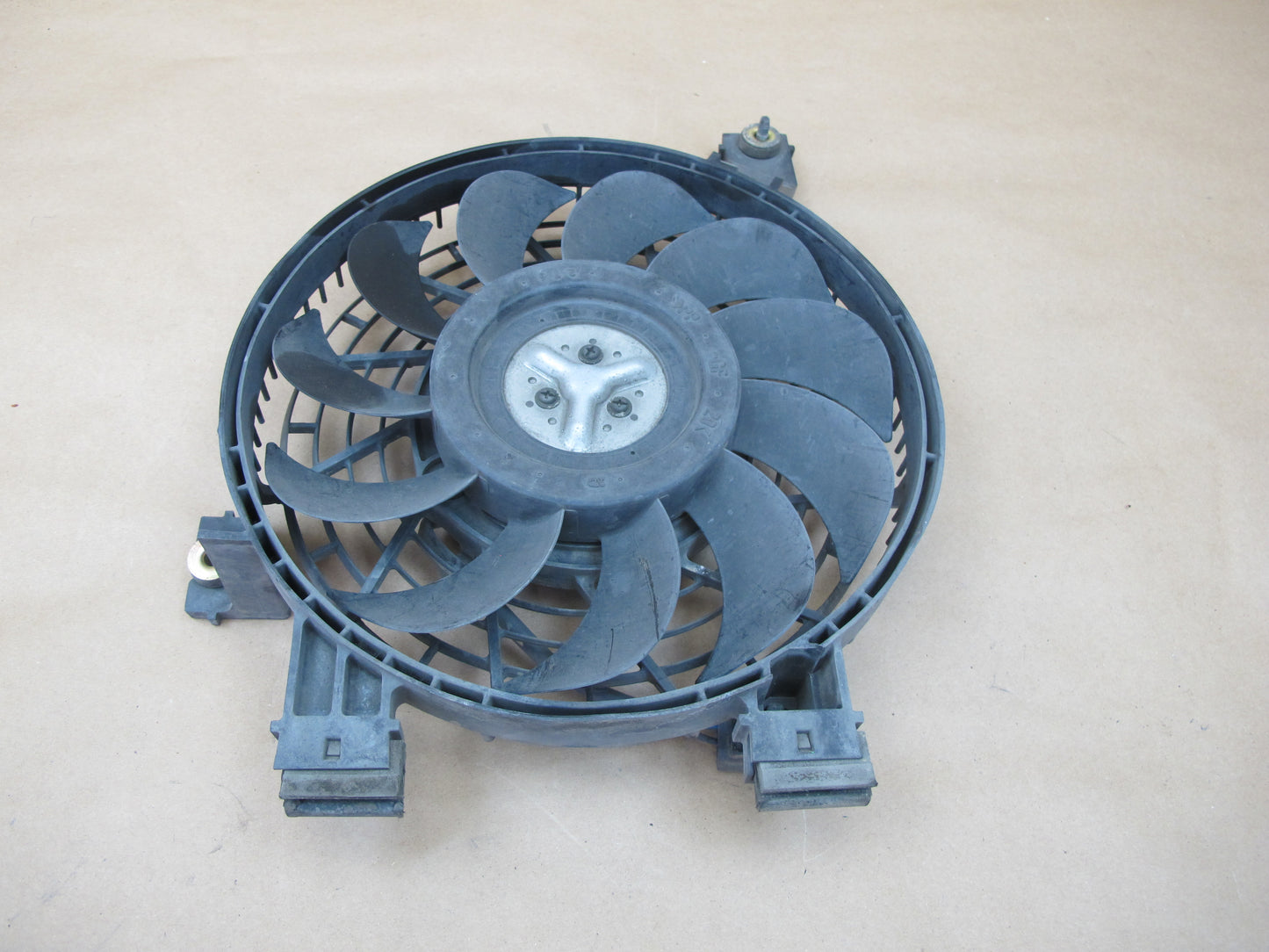 2003-2009 Lexus UZJ120L GX470 A/C Air Condition Condenser Fan Motor 065000-2521