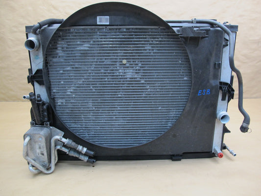 03-05 BMW E65 E66 N73 Engine Radiator A/C Condenser Oil Cooler Fan Assy OEM