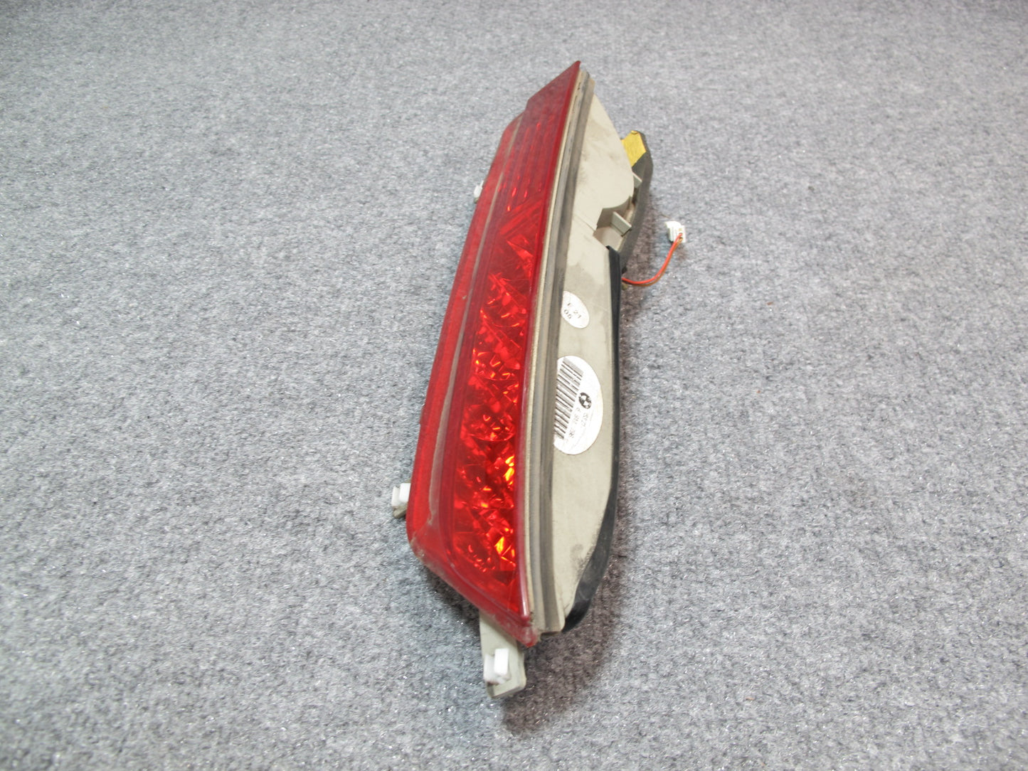 03-05 BMW E65 E66 Rear Right Trunk Lid Inner Tail Light Lamp 6911796 OEM