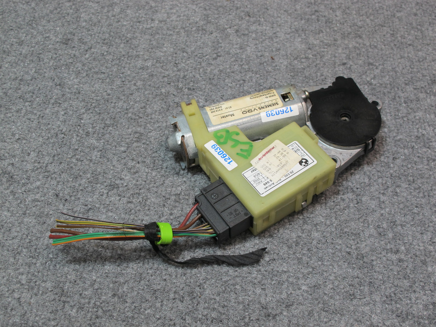 03-08 BMW E65 E66 7-SERIES Sunroof Motor Drive Unit 6916049 OEM