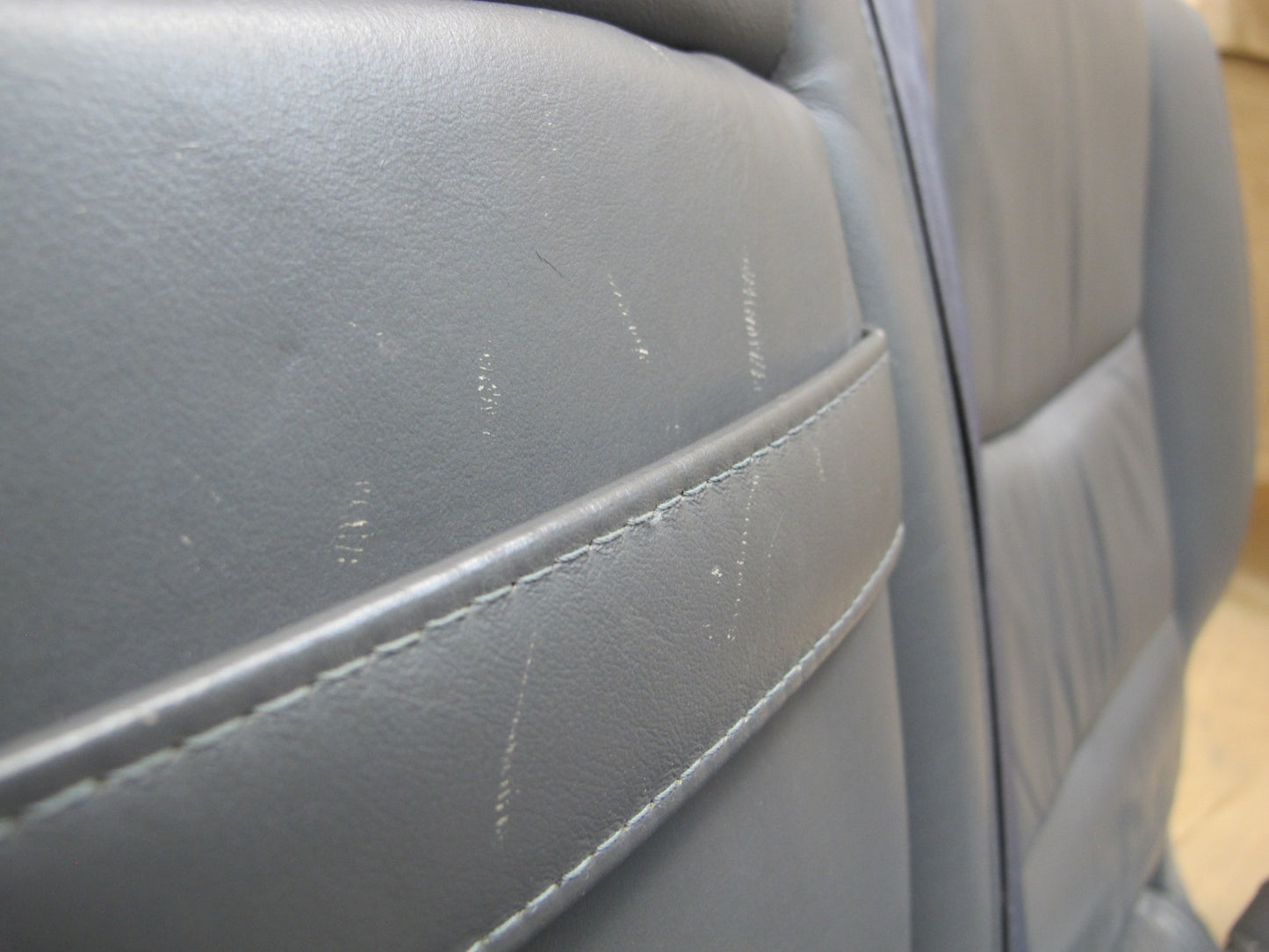2003-2004 Lexus UZJ120L GX470 Front & Rear Leather Seat Set