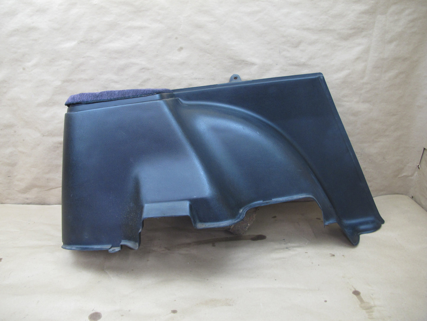84-86 Nissan Z31 300ZX 2+0 Set of 2 Rear Right & Left Trunk Trim Cover OEM