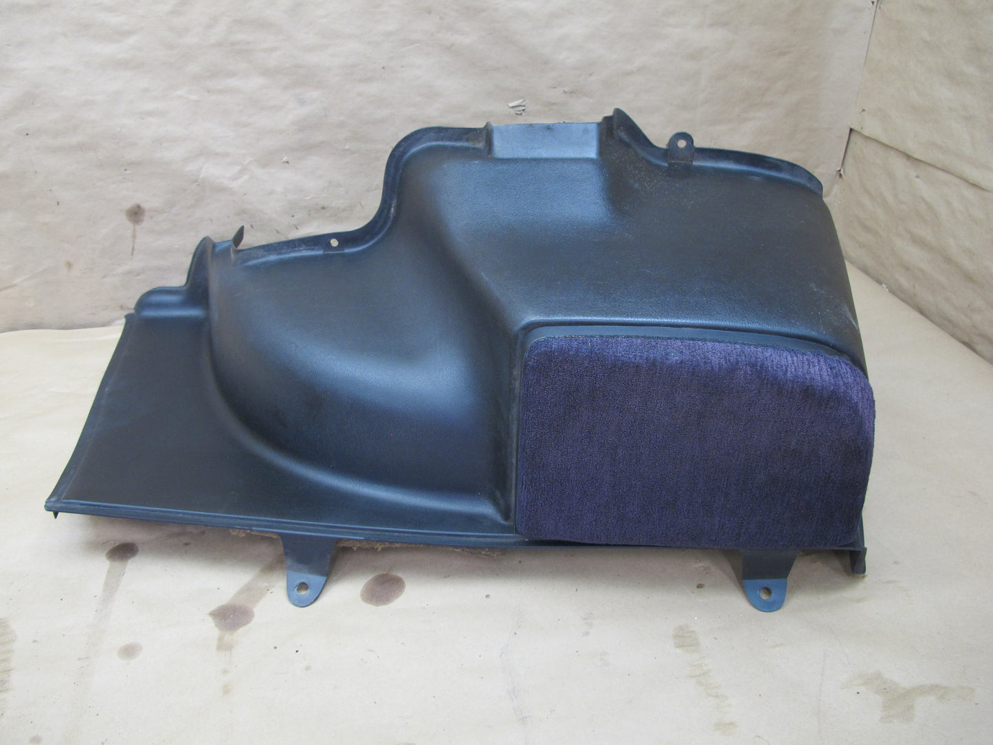 84-86 Nissan Z31 300ZX 2+0 Set of 2 Rear Right & Left Trunk Trim Cover OEM