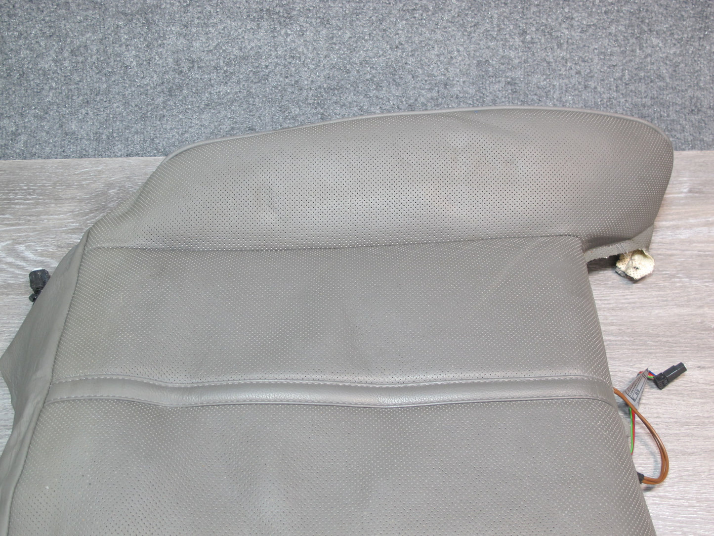 03-05 BMW E65 E66 7-SERIES Front Right Seat Lower Leather Cushion OEM